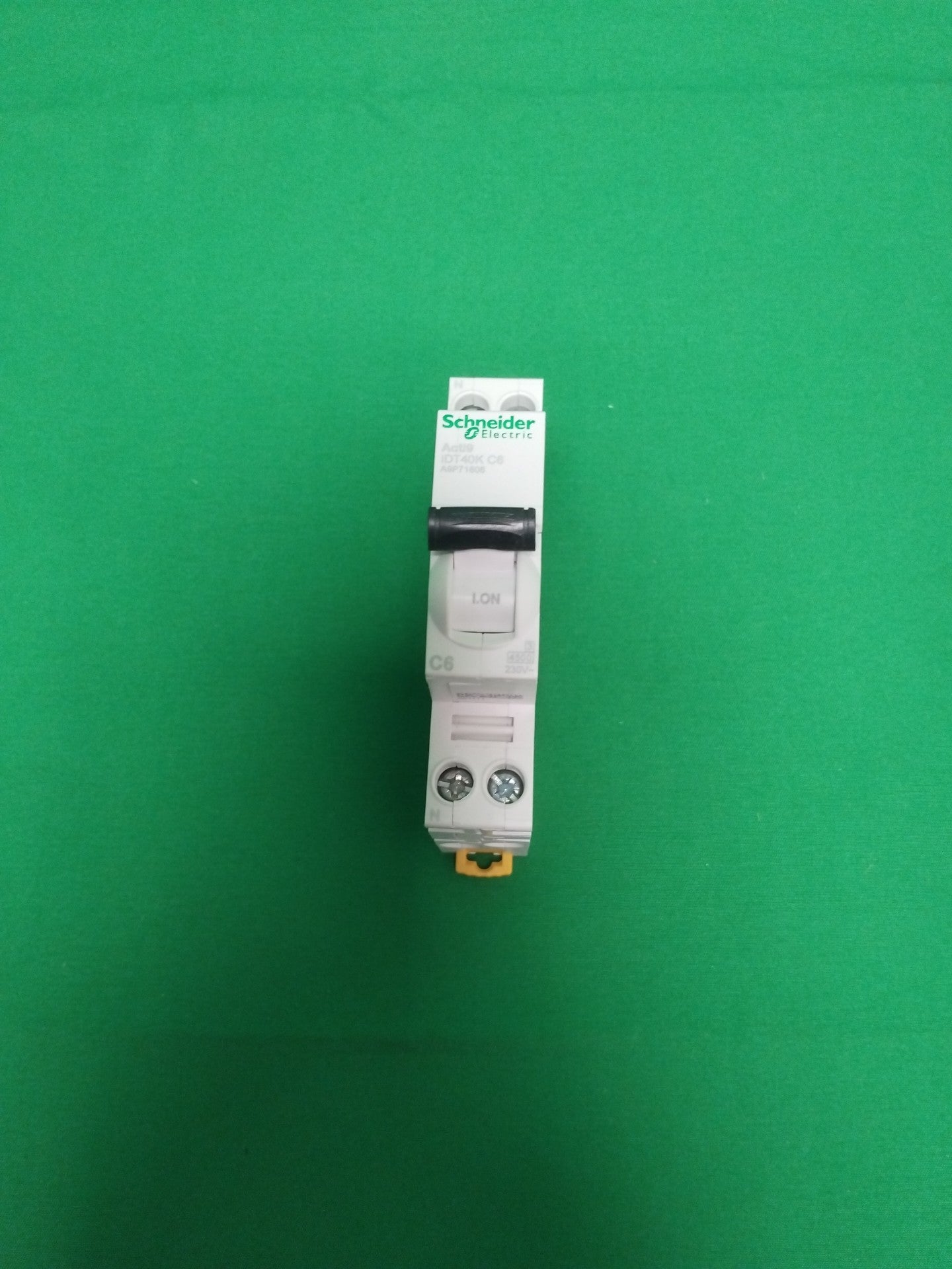 Schneider-Electric A9P71606 A9P71606 BOX OF 12 UNITS