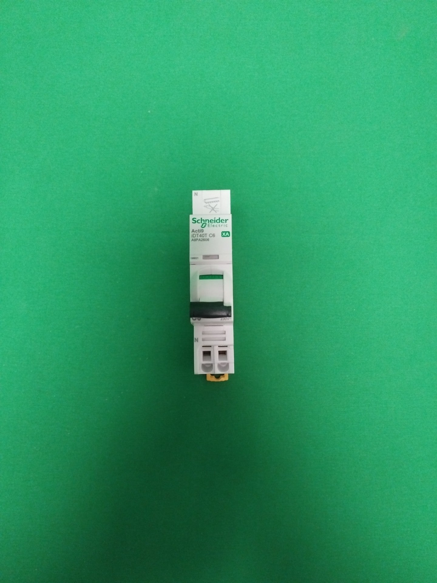 Schneider-Electric A9PA2606 A9PA2606 WITHOUT ORIGINAL PACKAGING iDT40T C6