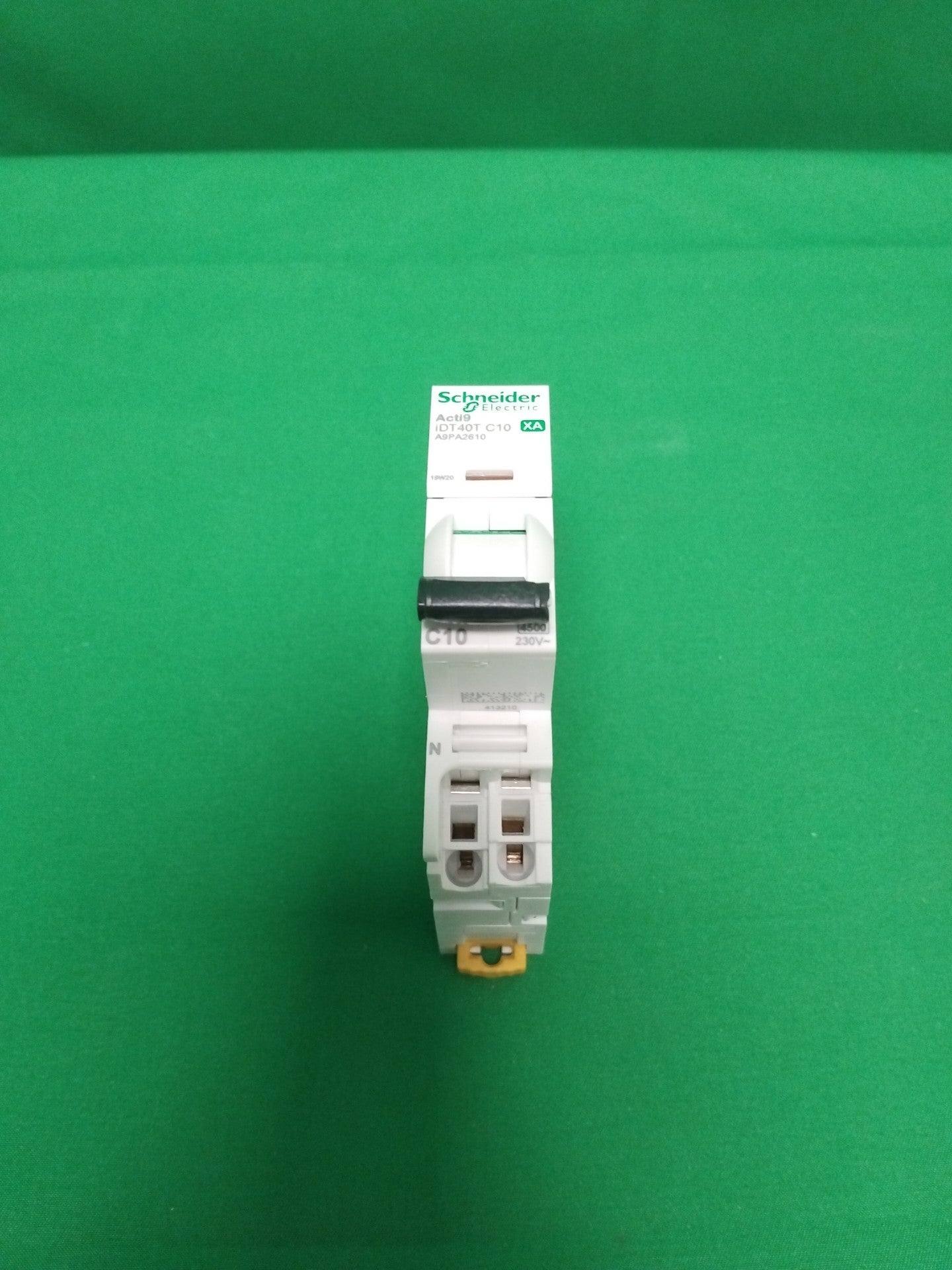 10077