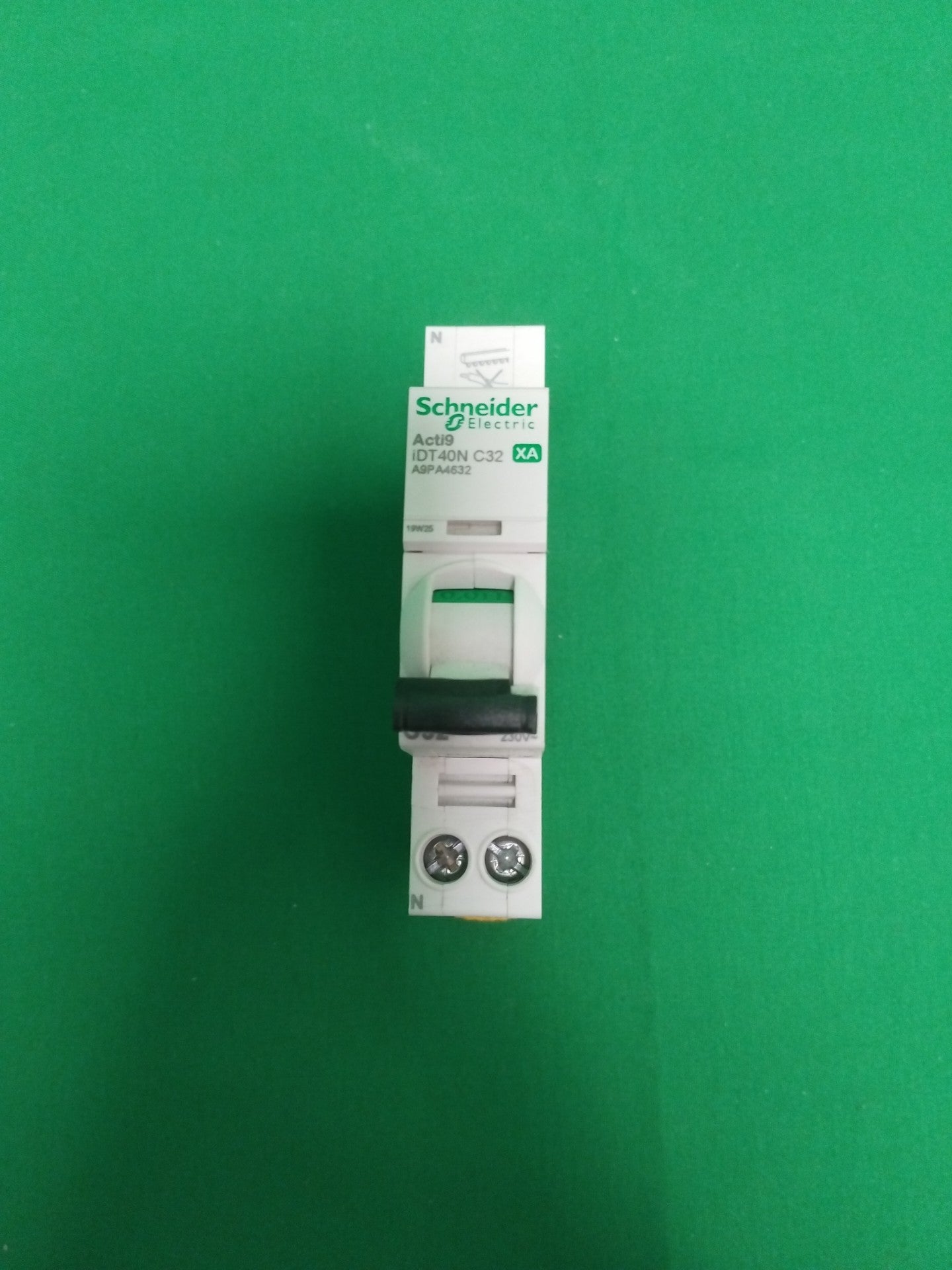 Schneider-Electric A9PA4632 A9PA4632 WITHOUT ORIGINAL PACKAGING