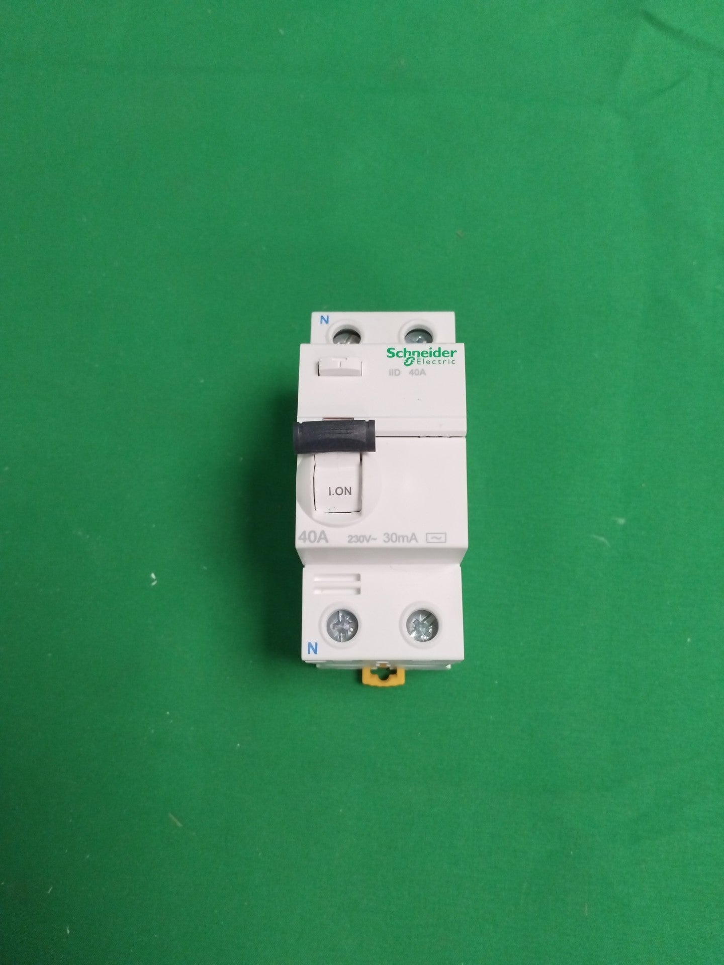Schneider-Electric A9R52240 A9R52240