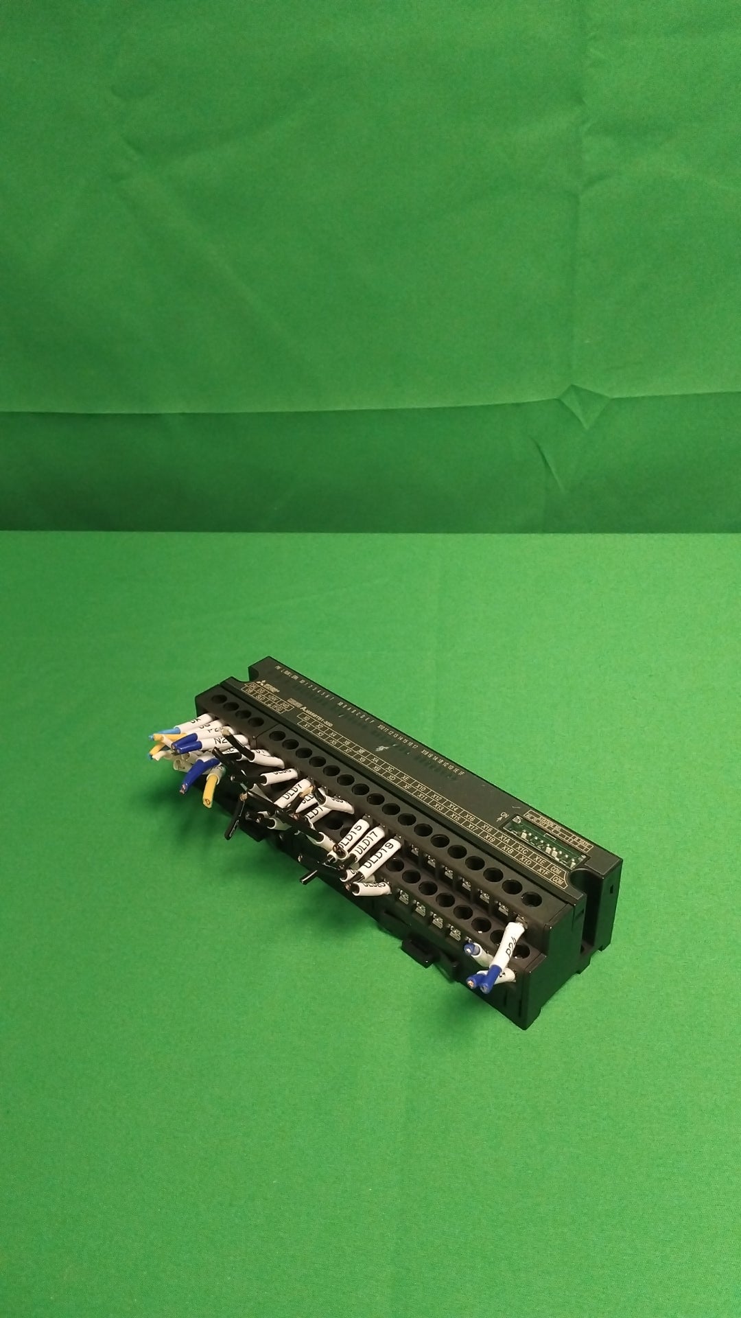 14039