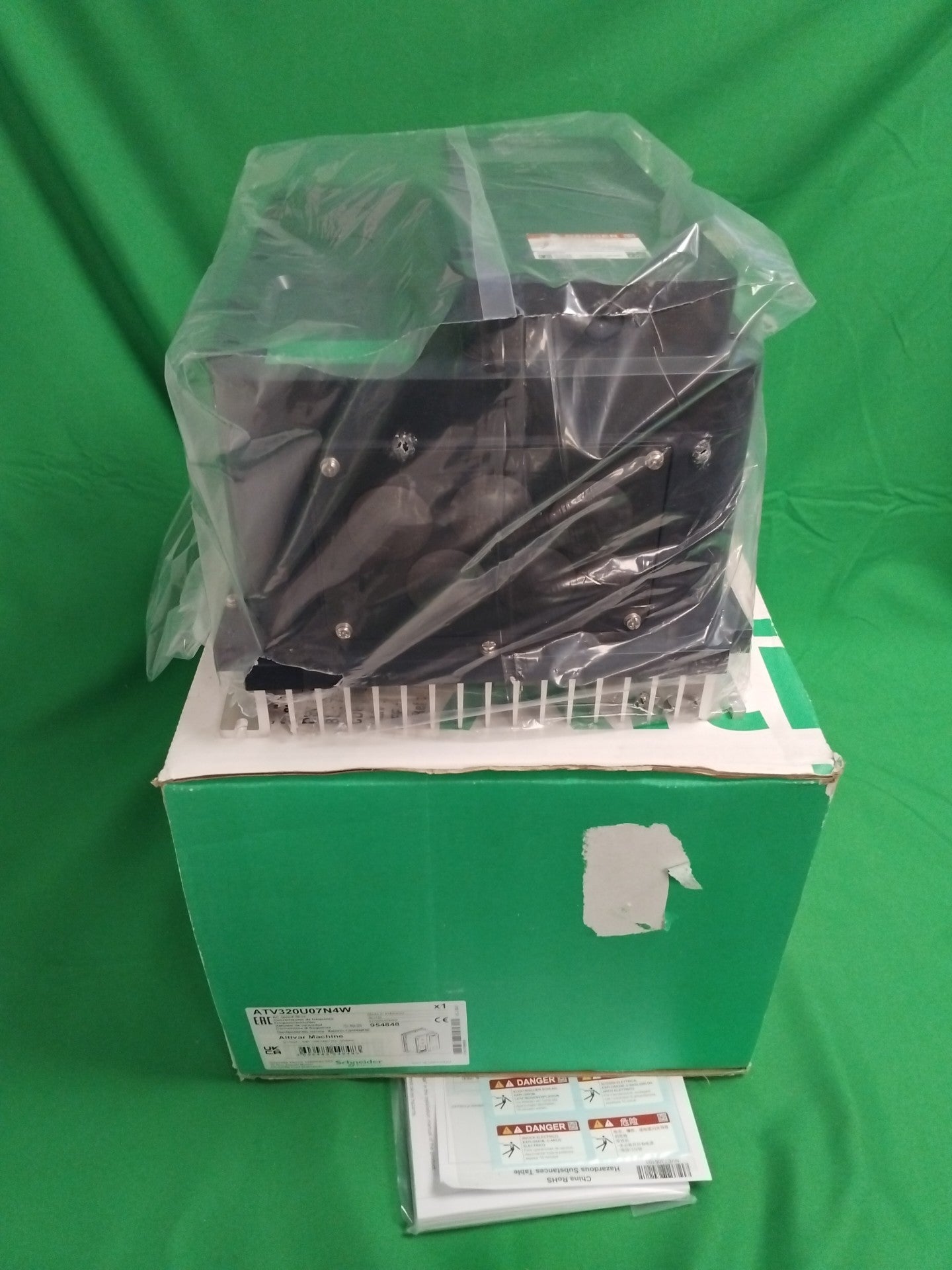 Schneider-Electric ATV320U07N4W ATV320U07N4W