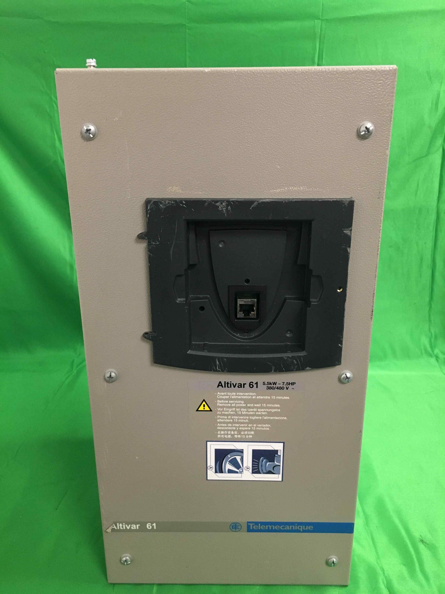 Schneider-Electric ATV61WU55N4 ATV61WU55N4