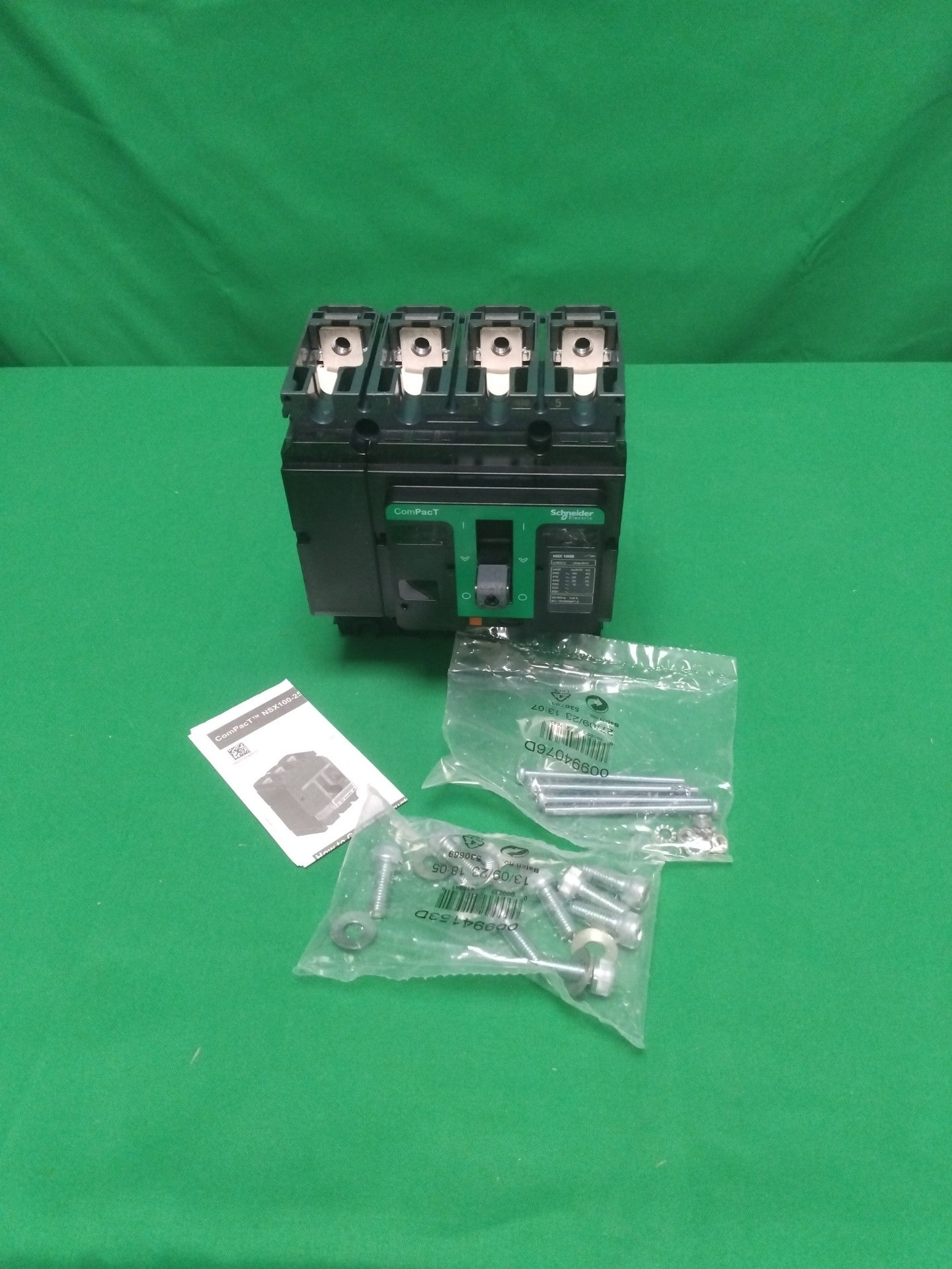 Schneider-Electric C16B4 C16B4