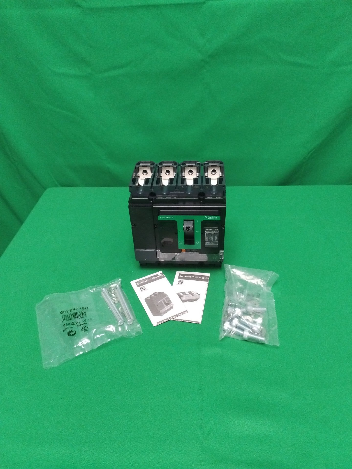 Schneider-Electric C16N4TM160 C16N4TM160