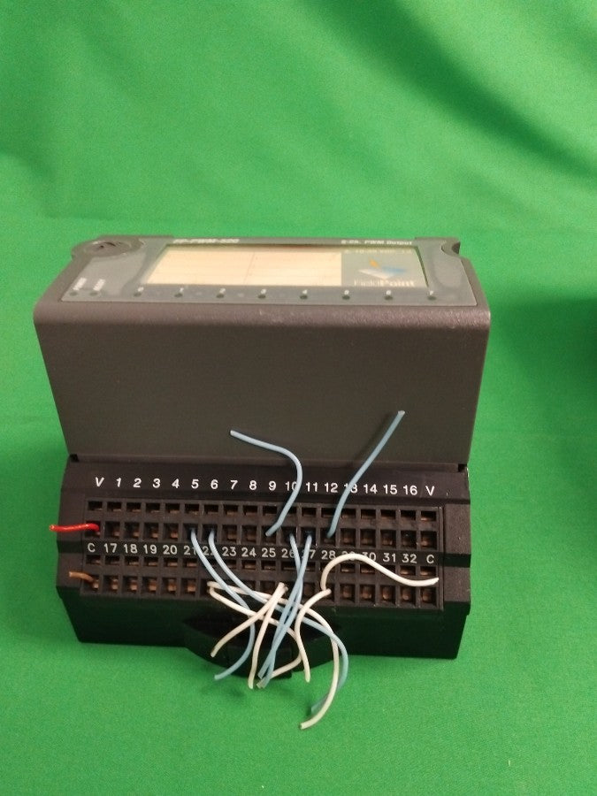 9228