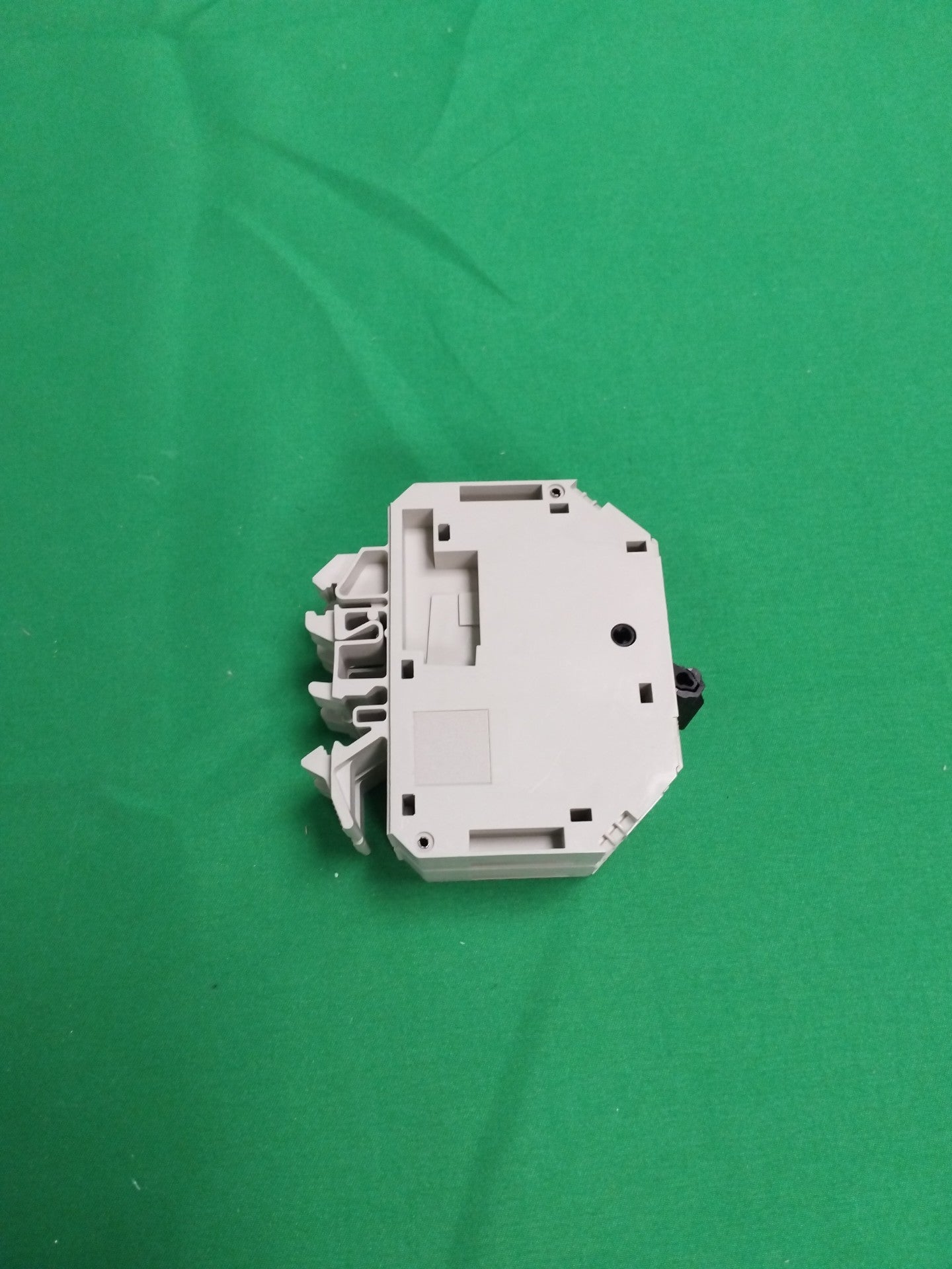 Schneider-Electric GB2-DB05 GB2DB05 Box of 3 units
