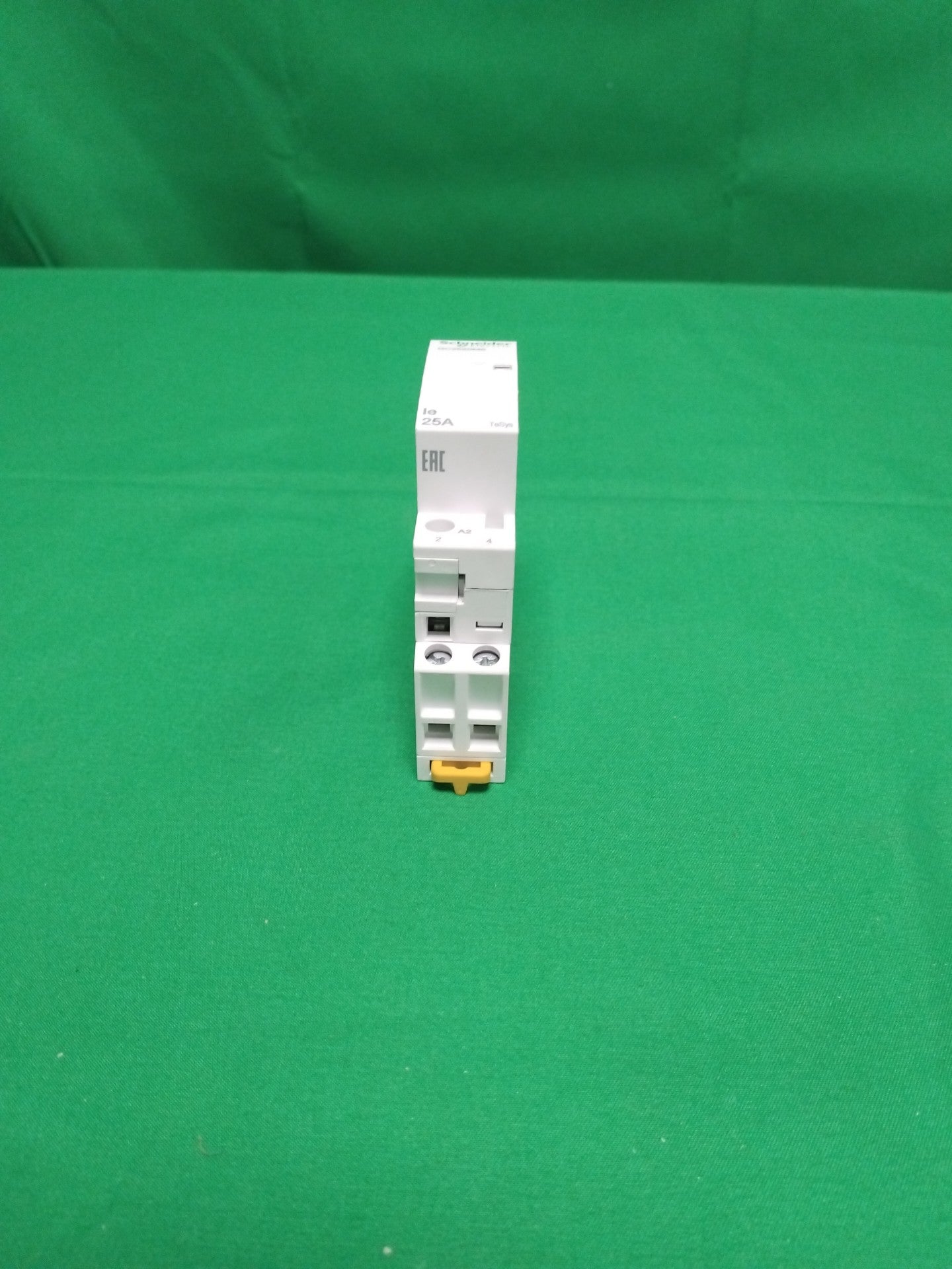 9598