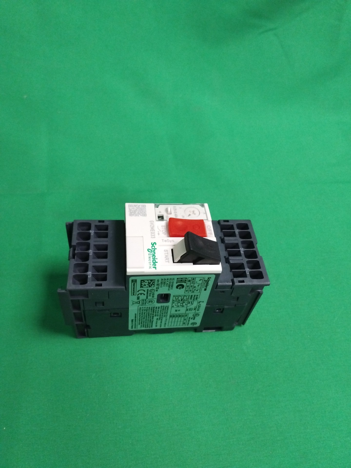 Schneider-Electric GV2ME033 GV2ME033