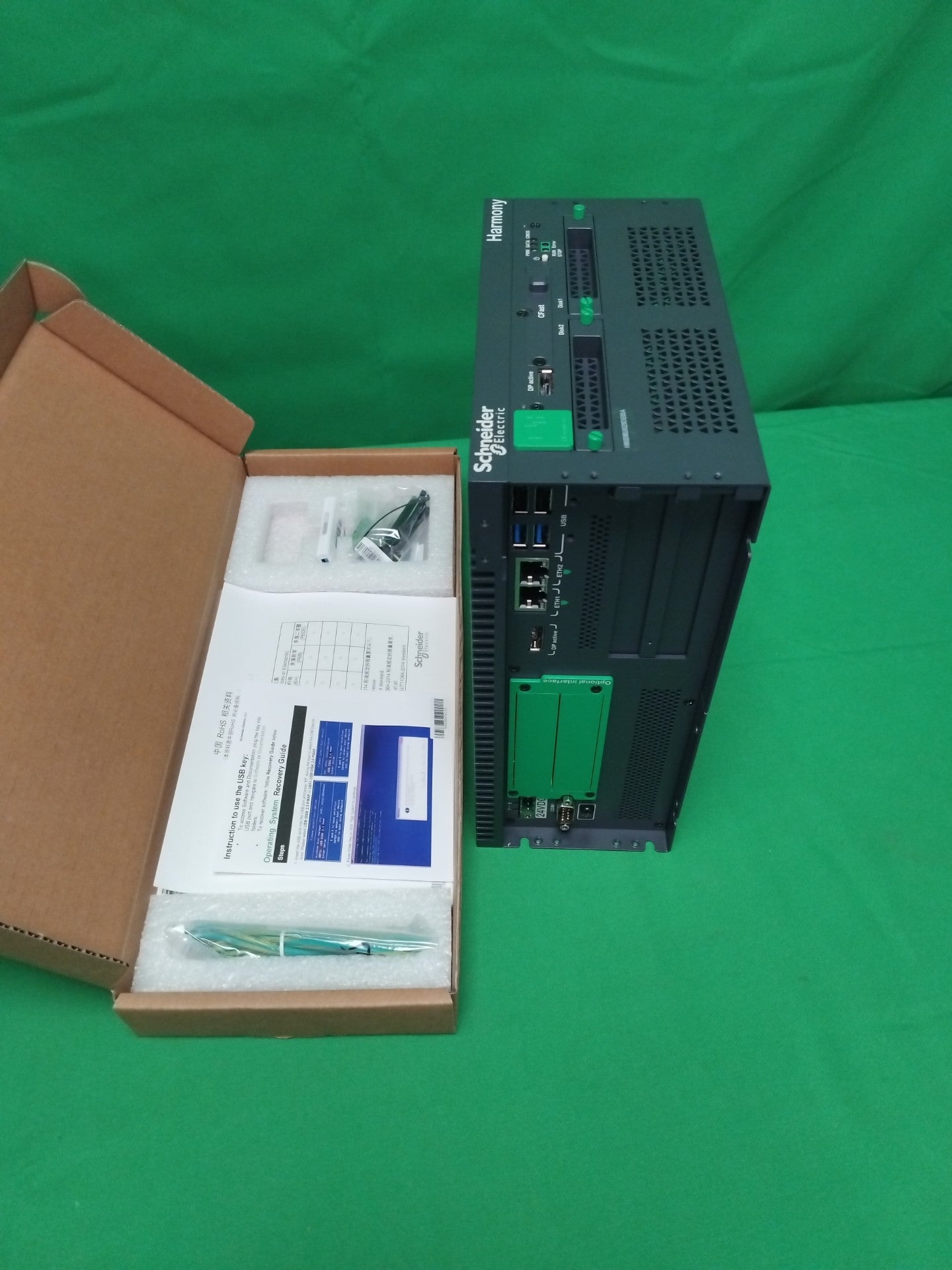9956