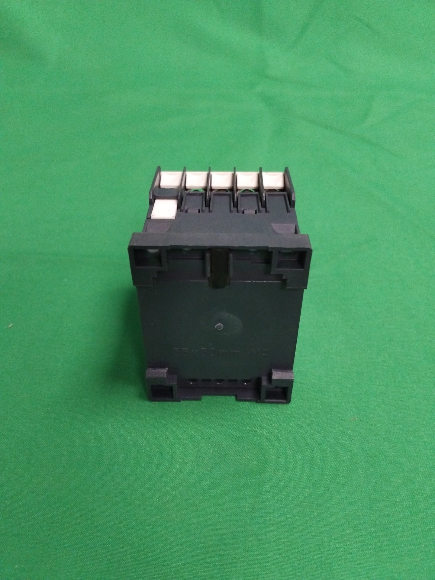 Schneider-Electric LC1K0601B7 LC1K0601B7 WITHOUT ORIGINAL PACKAGING