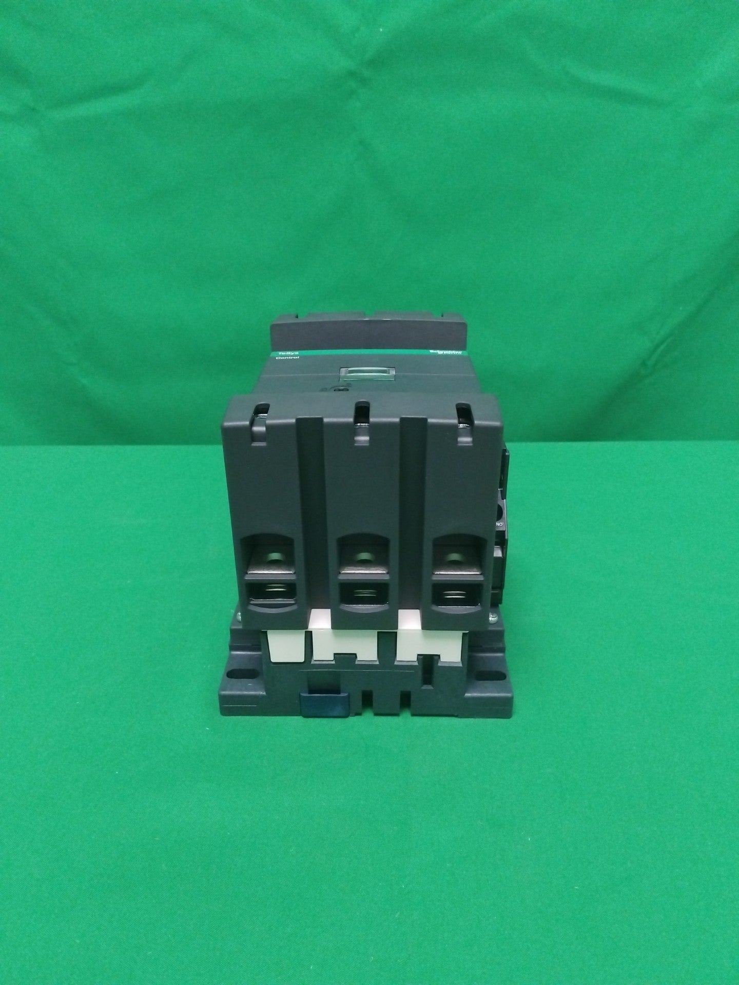 Schneider-Electric LC1 D150N7 LC1D150N7