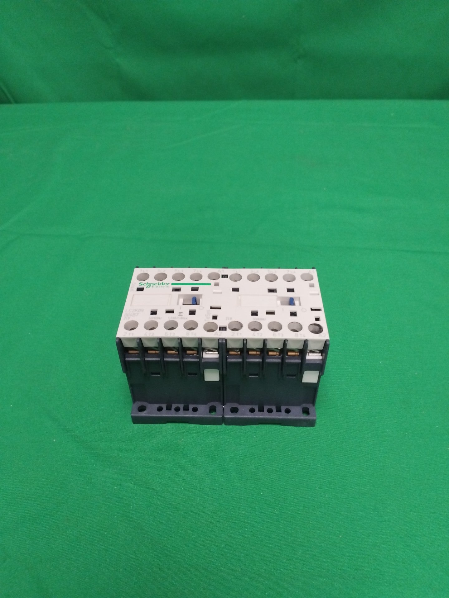 Schneider-Electric LC2K09004B7 LC2K09004B7