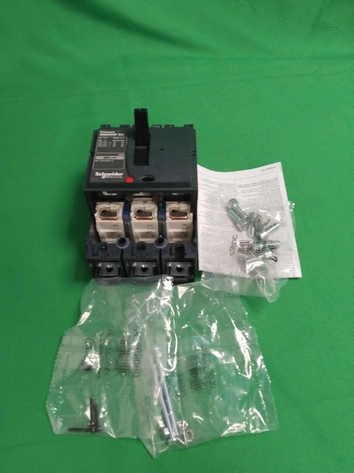 Schneider-Electric LV438203 LV438203