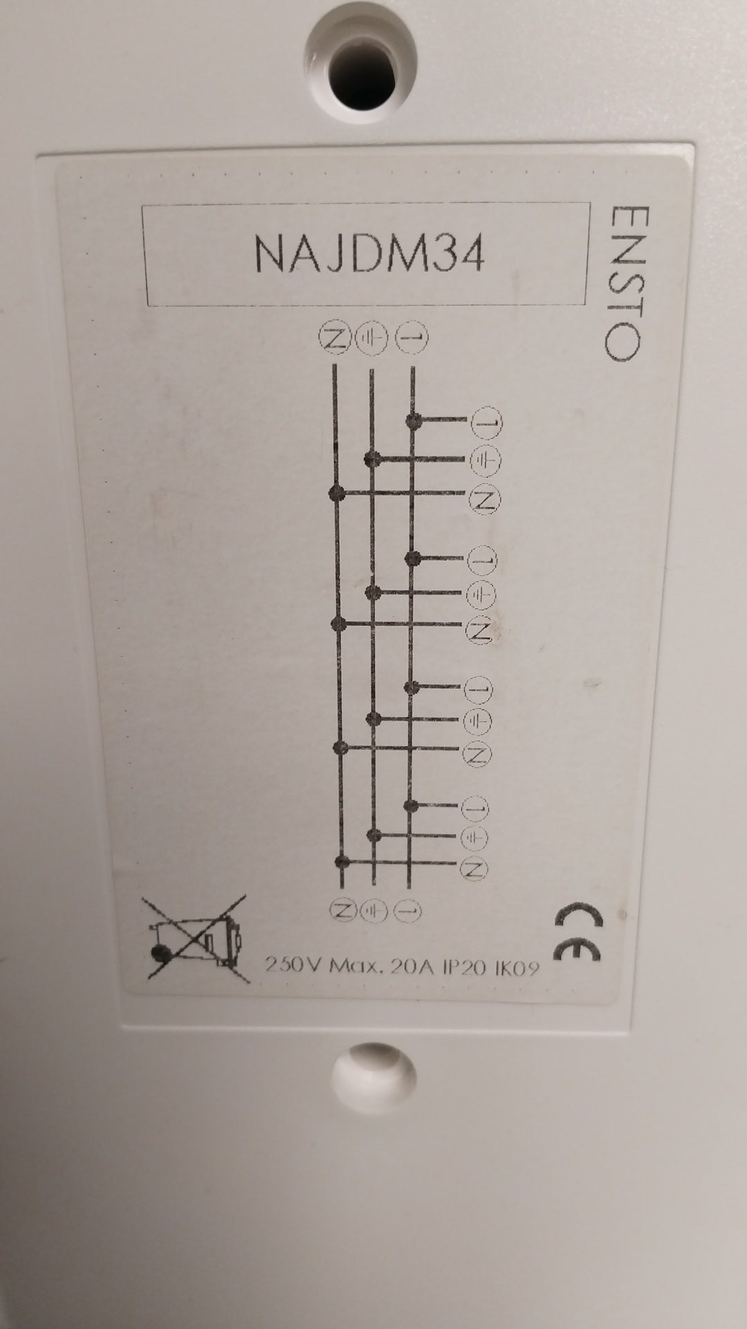 16379