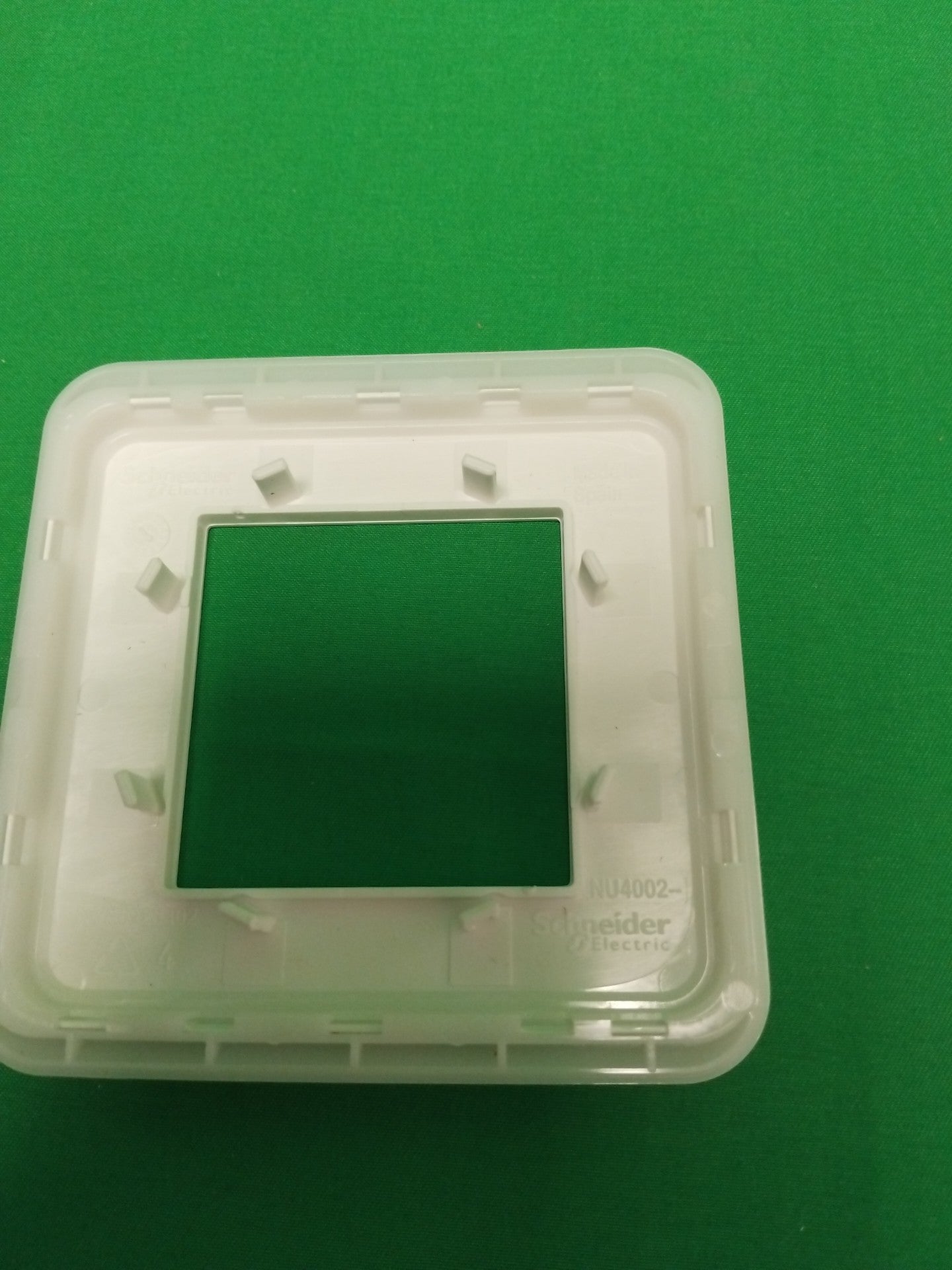 Schneider-Electric NU400218W NU400218W