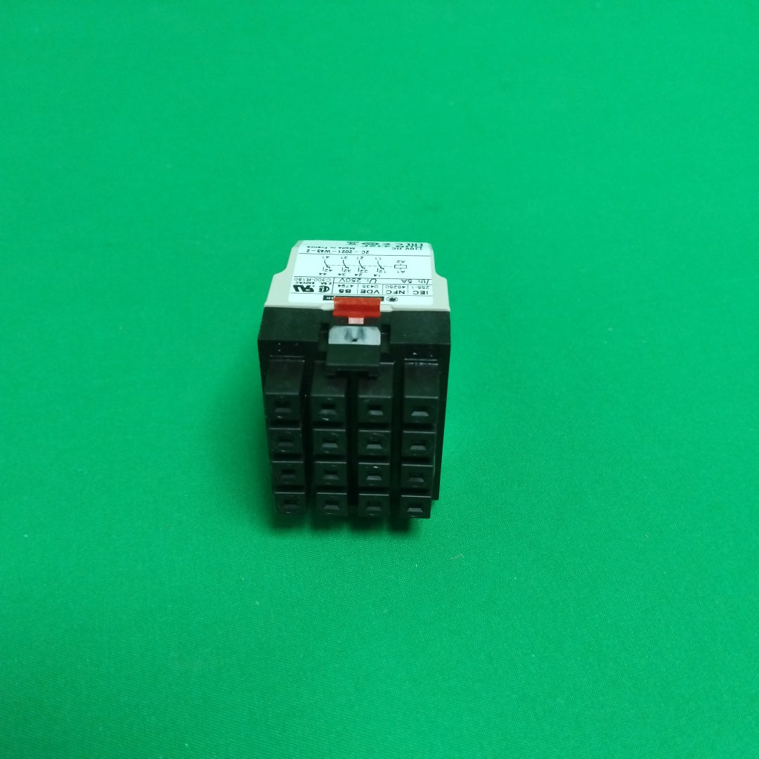 15928