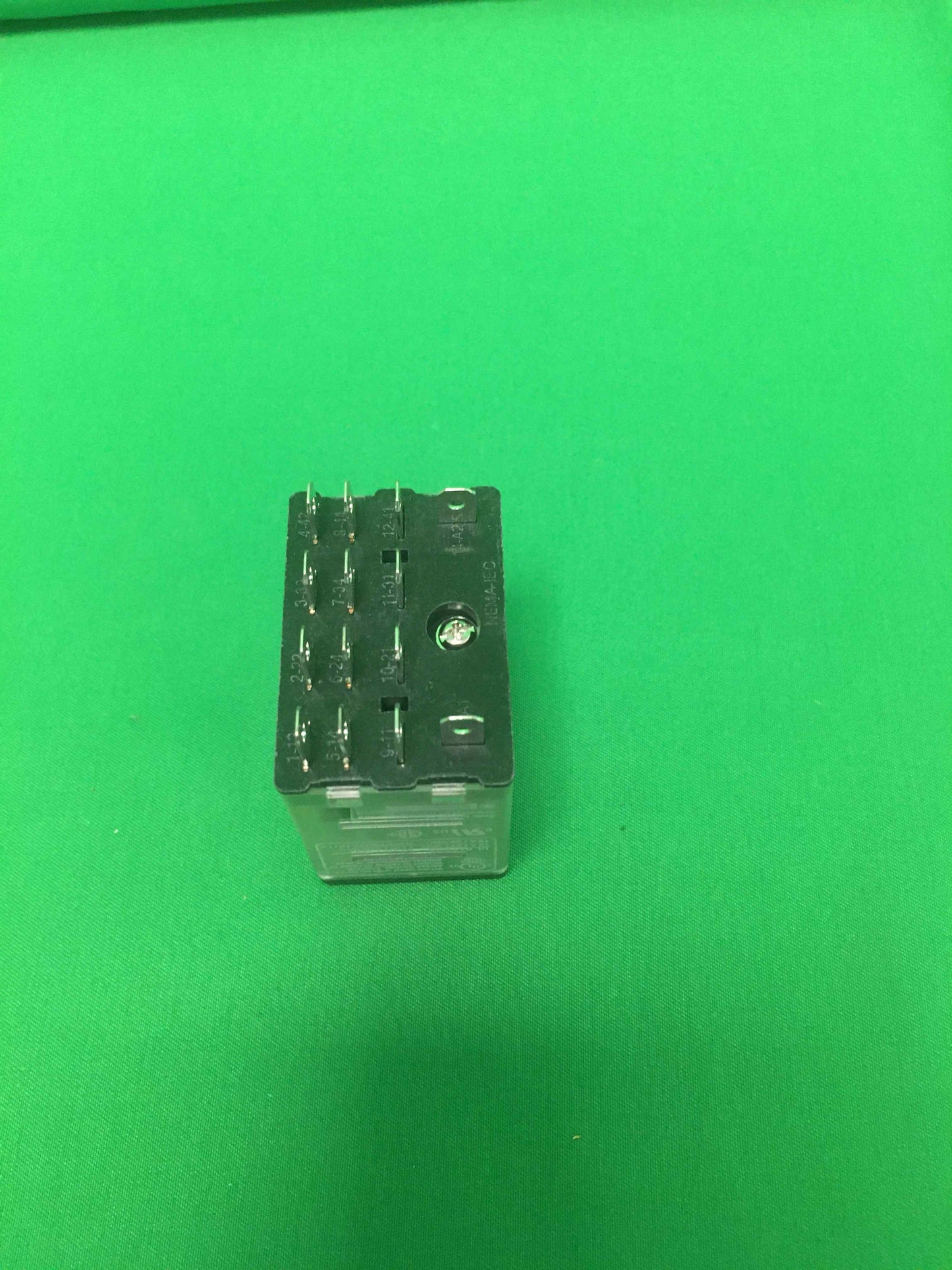 Schneider-Electric RPM41E7 OPEN BOX RPM41E7 WITHOUT ORIGINAL PACKAGING 8 UNITS