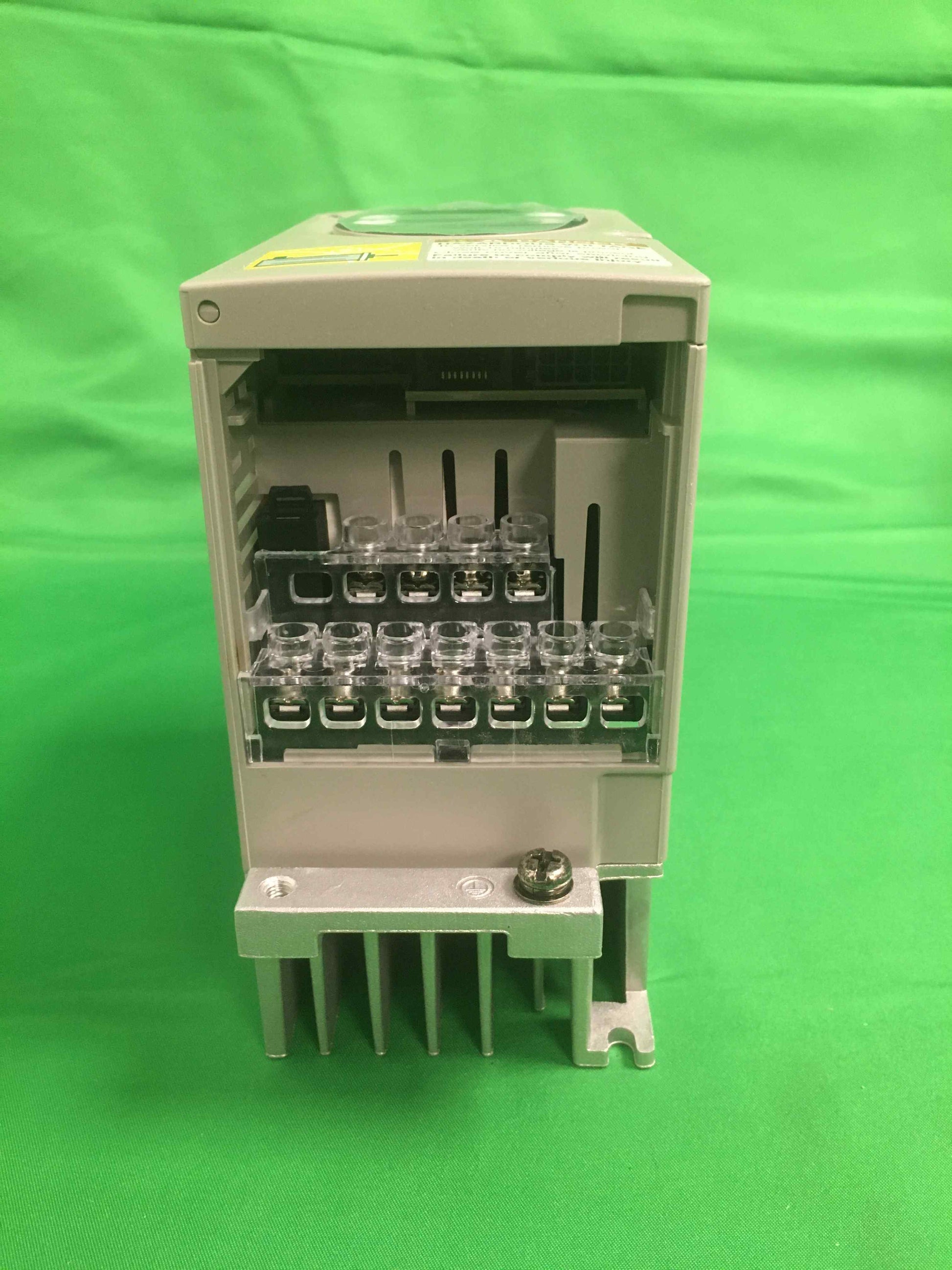 Schneider-Electric SD328AU25S2 SD328AU25S2 V1.502 QD 30.06.2023