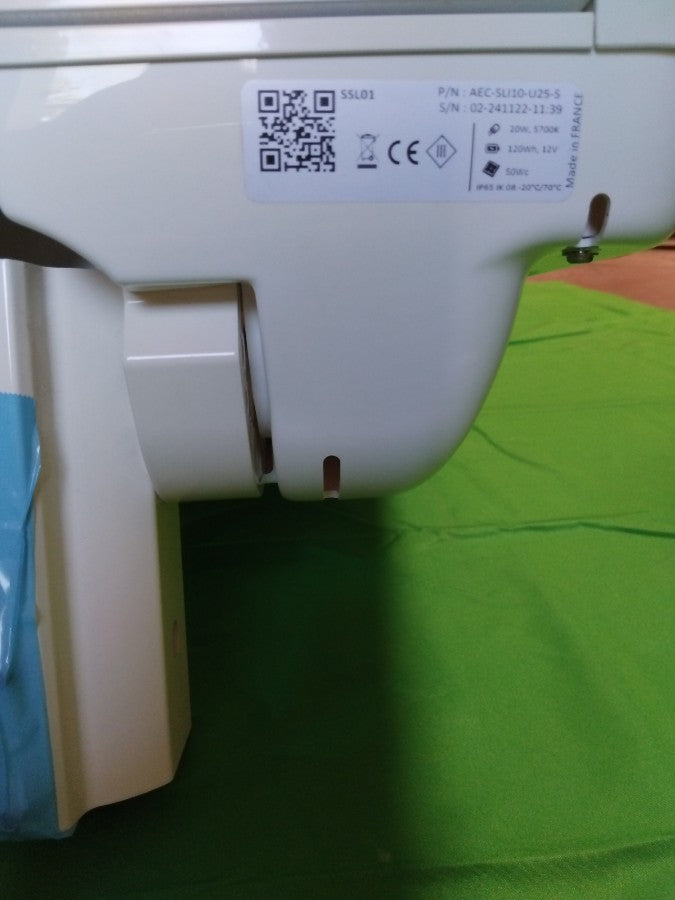 8979