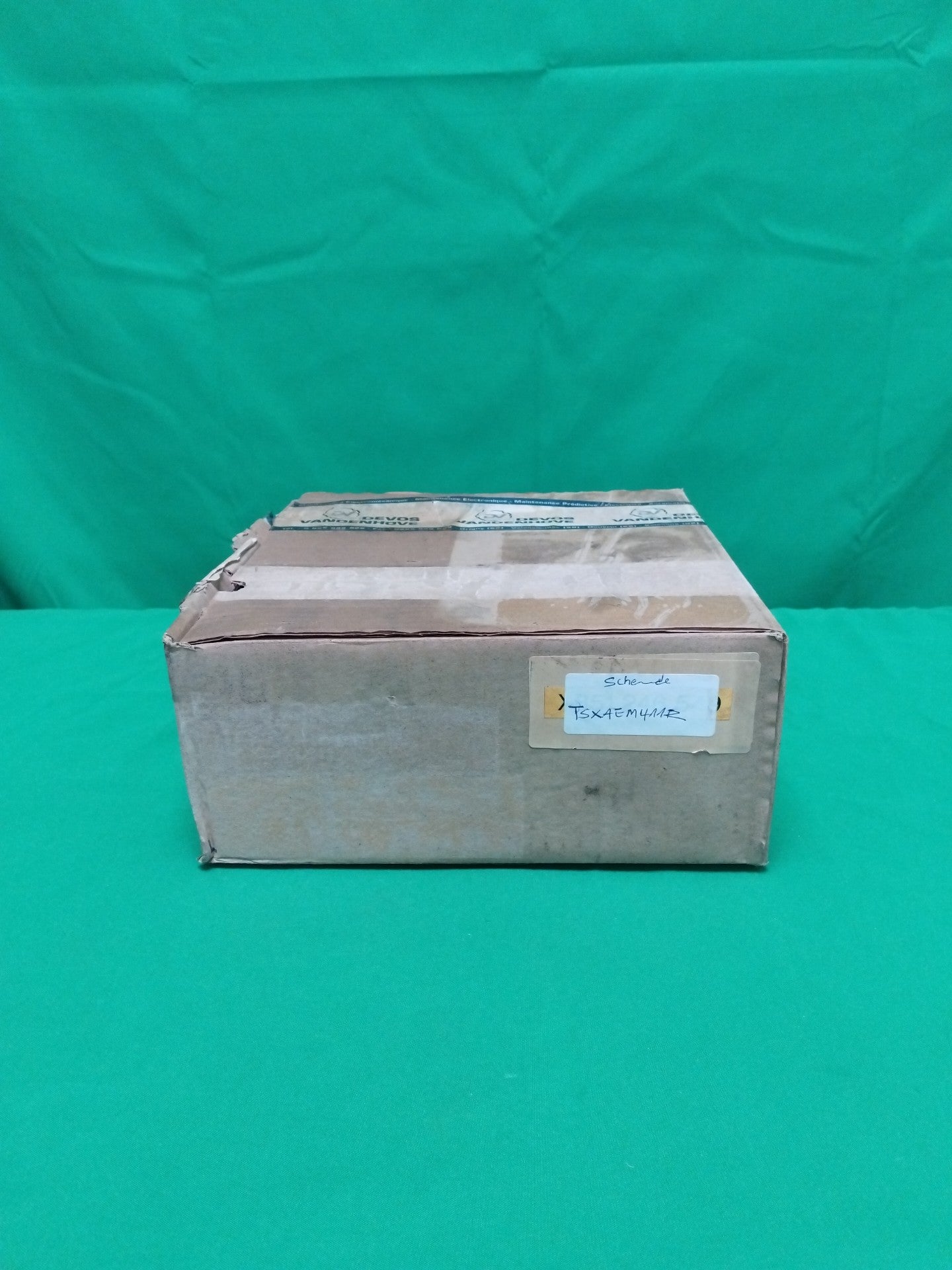 Schneider-Electric TSXAEM411R TSXAEM411R