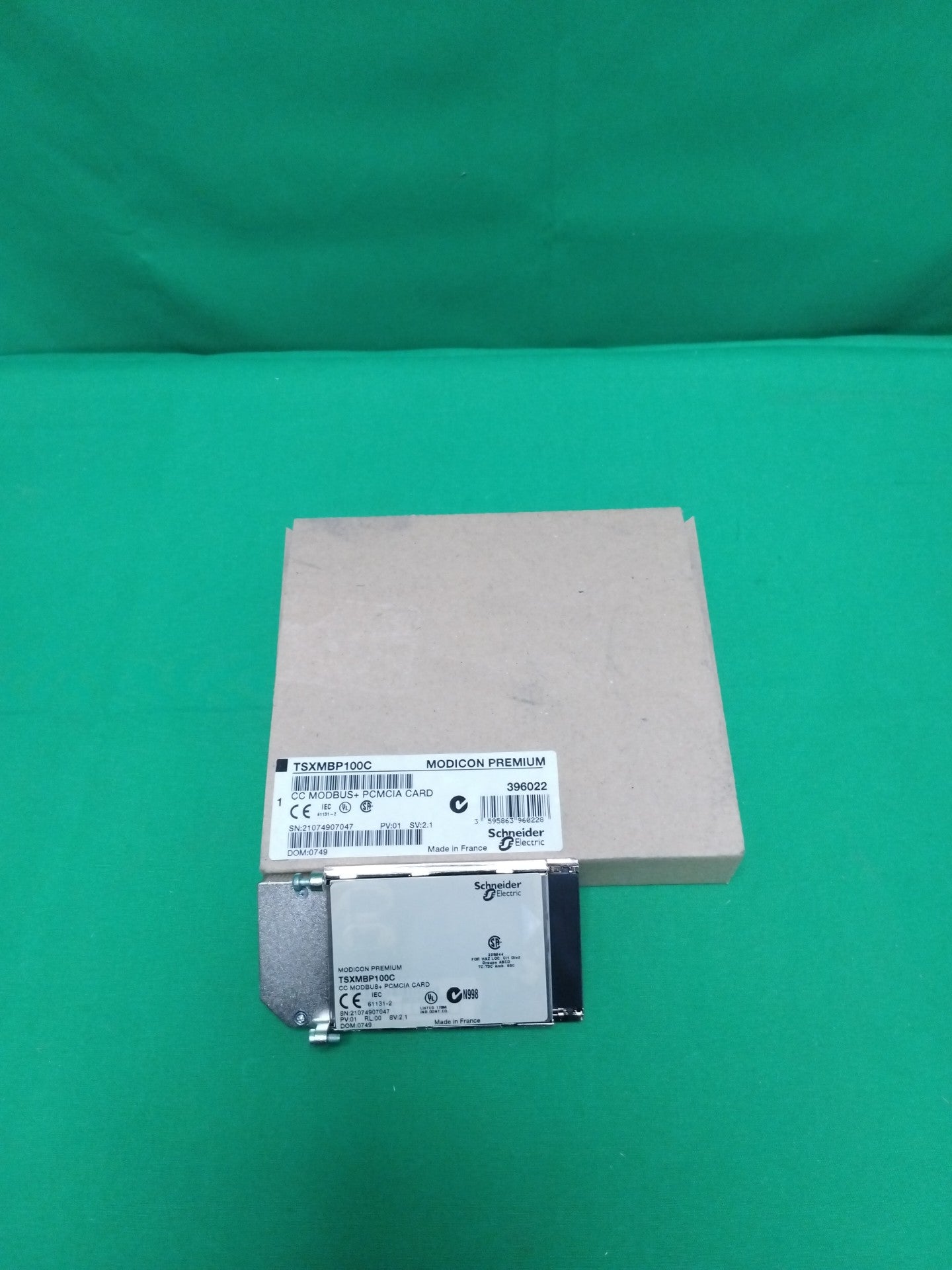 Schneider-Electric TSXMBP100C TSXMBP100C