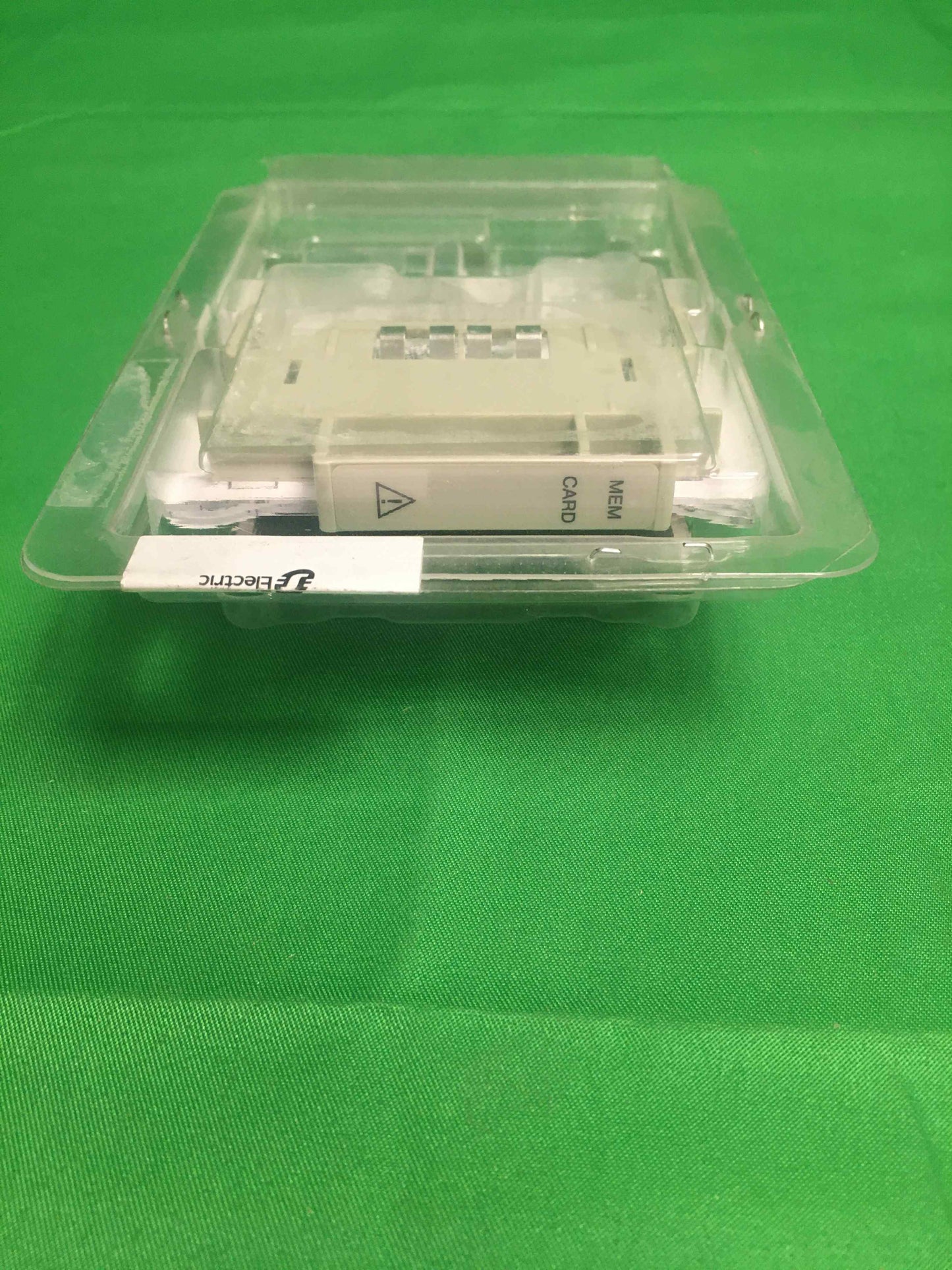 8445