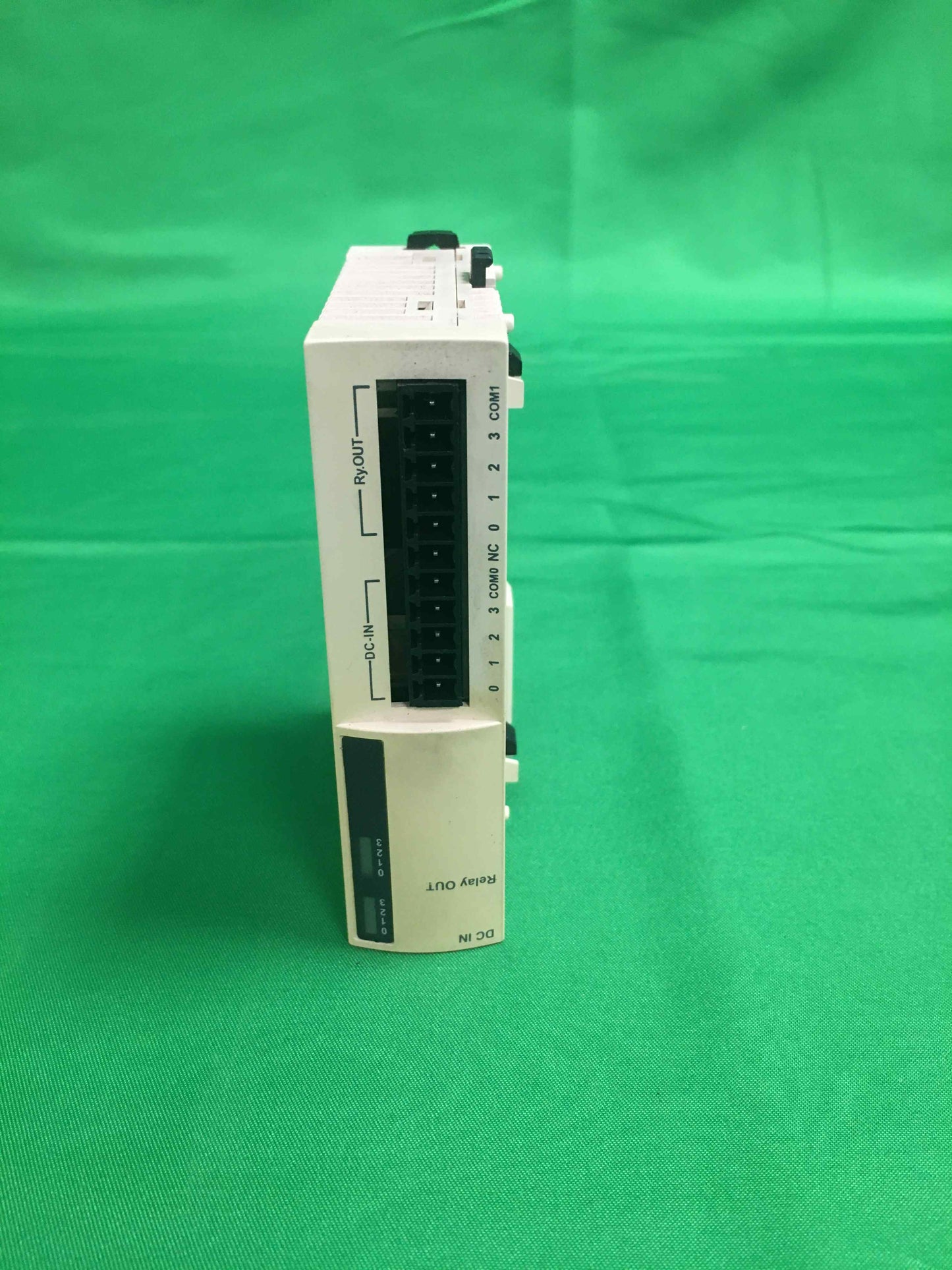 Schneider-Electric TWDDMM8DRT TWDDMM8DRT