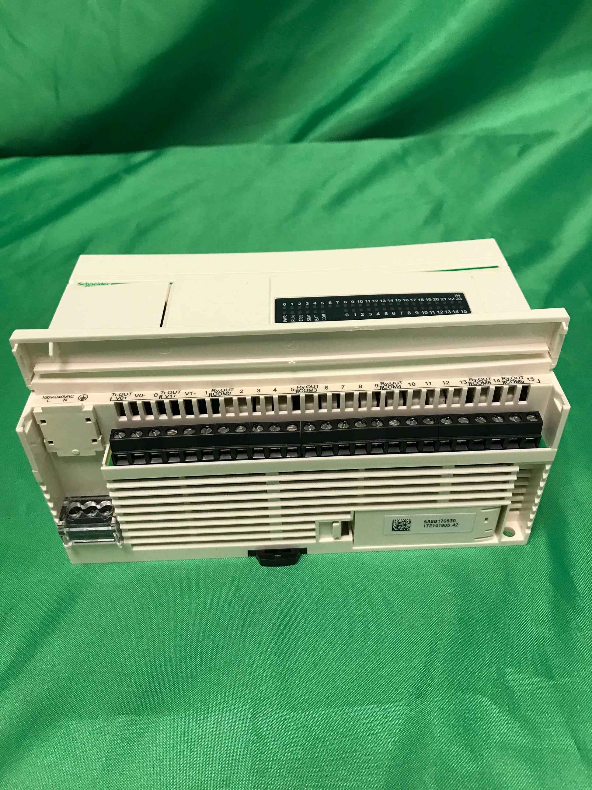 SCHNEIDER ELECTRIC TWDLCAA40DRF TWDLCAA40DRF ( 18 months warranty )