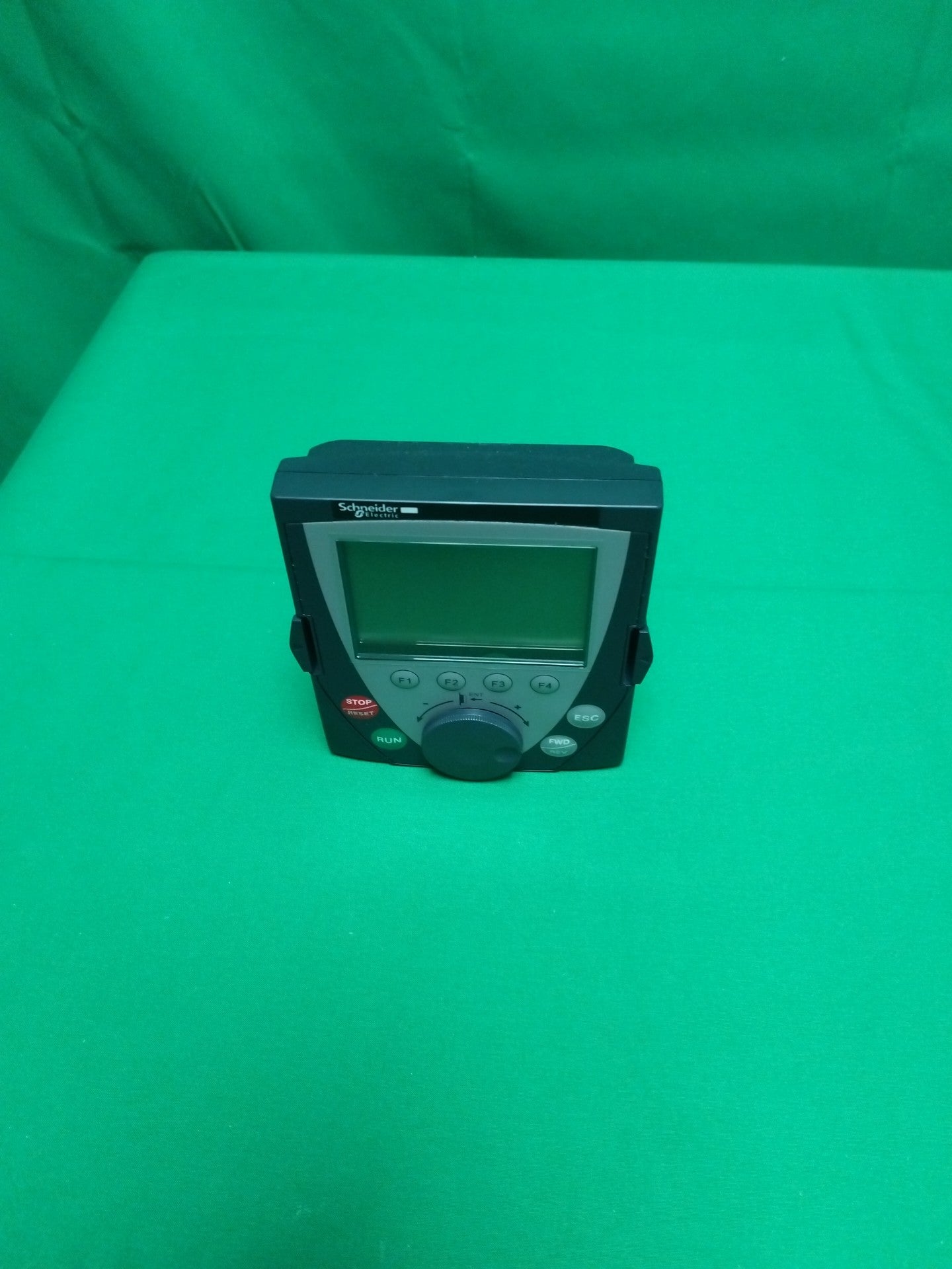 9576