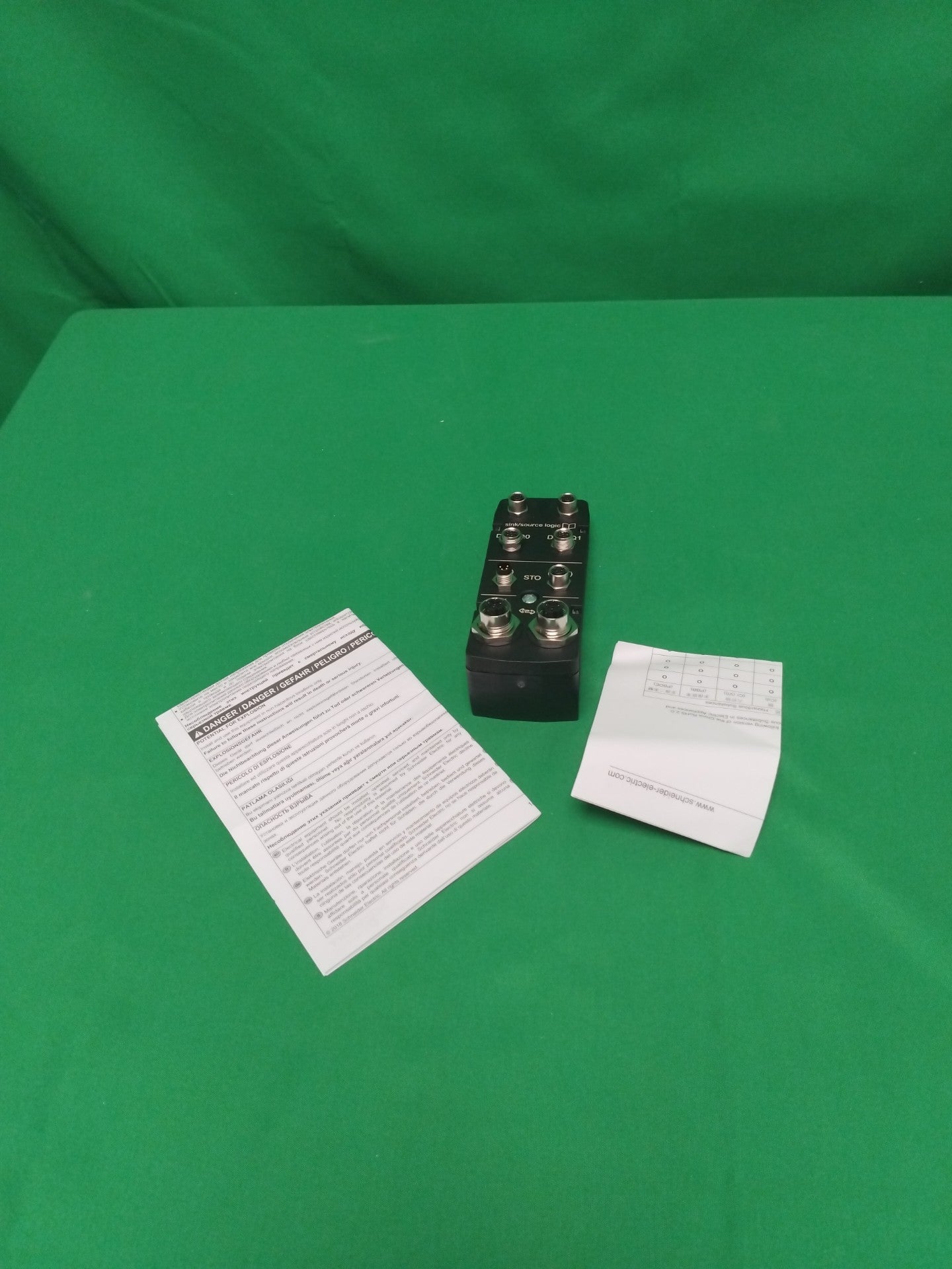 Schneider-Electric VW3M9116 VW3M9116
