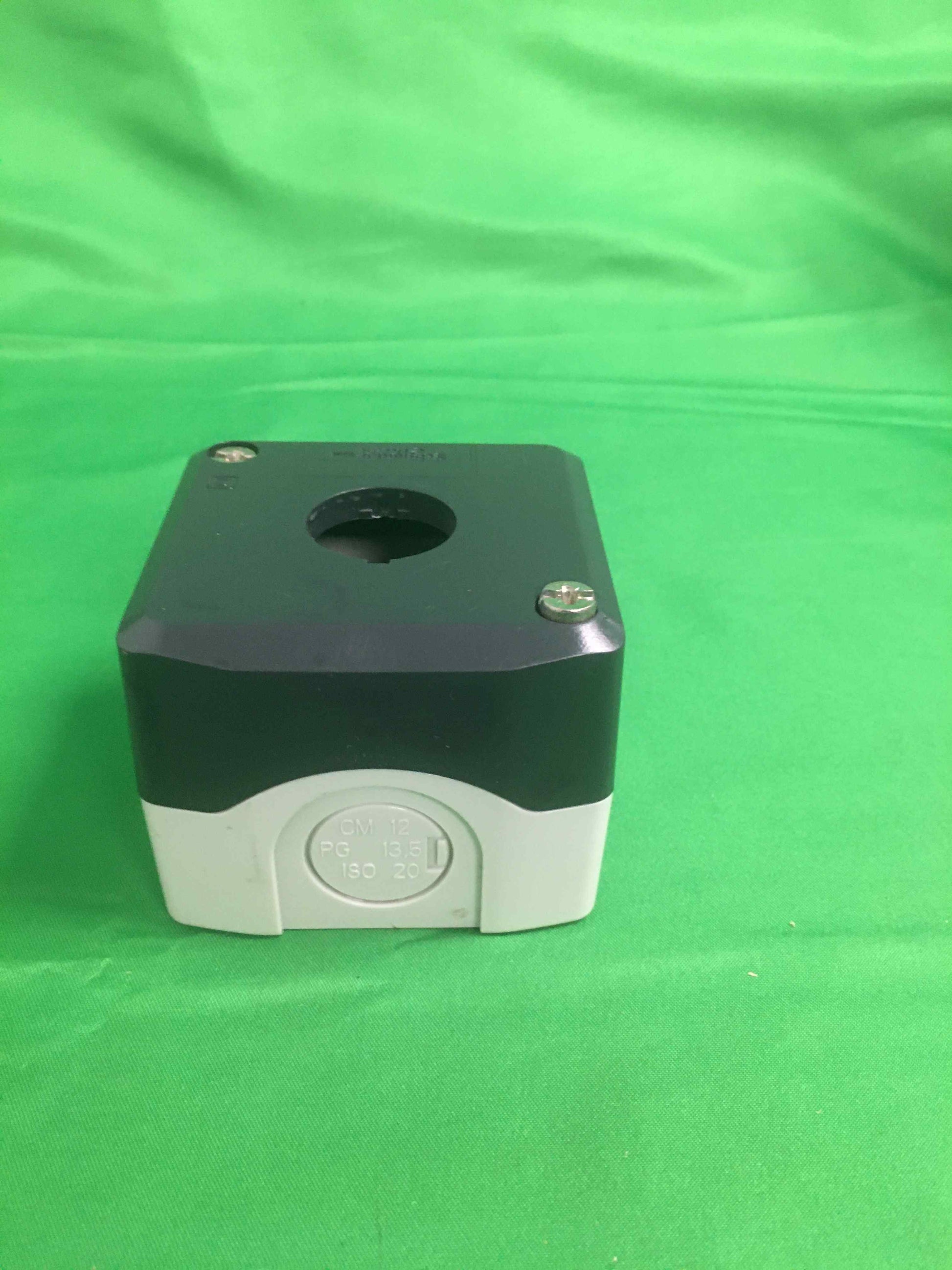 Schneider-Electric XAL D102 USED XALD102