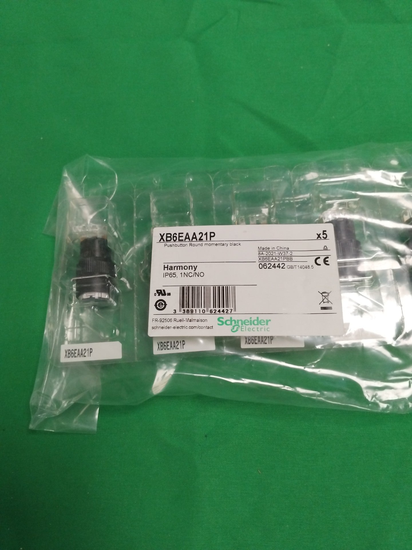 Schneider-Electric XB6EAA21P XB6EAA21P