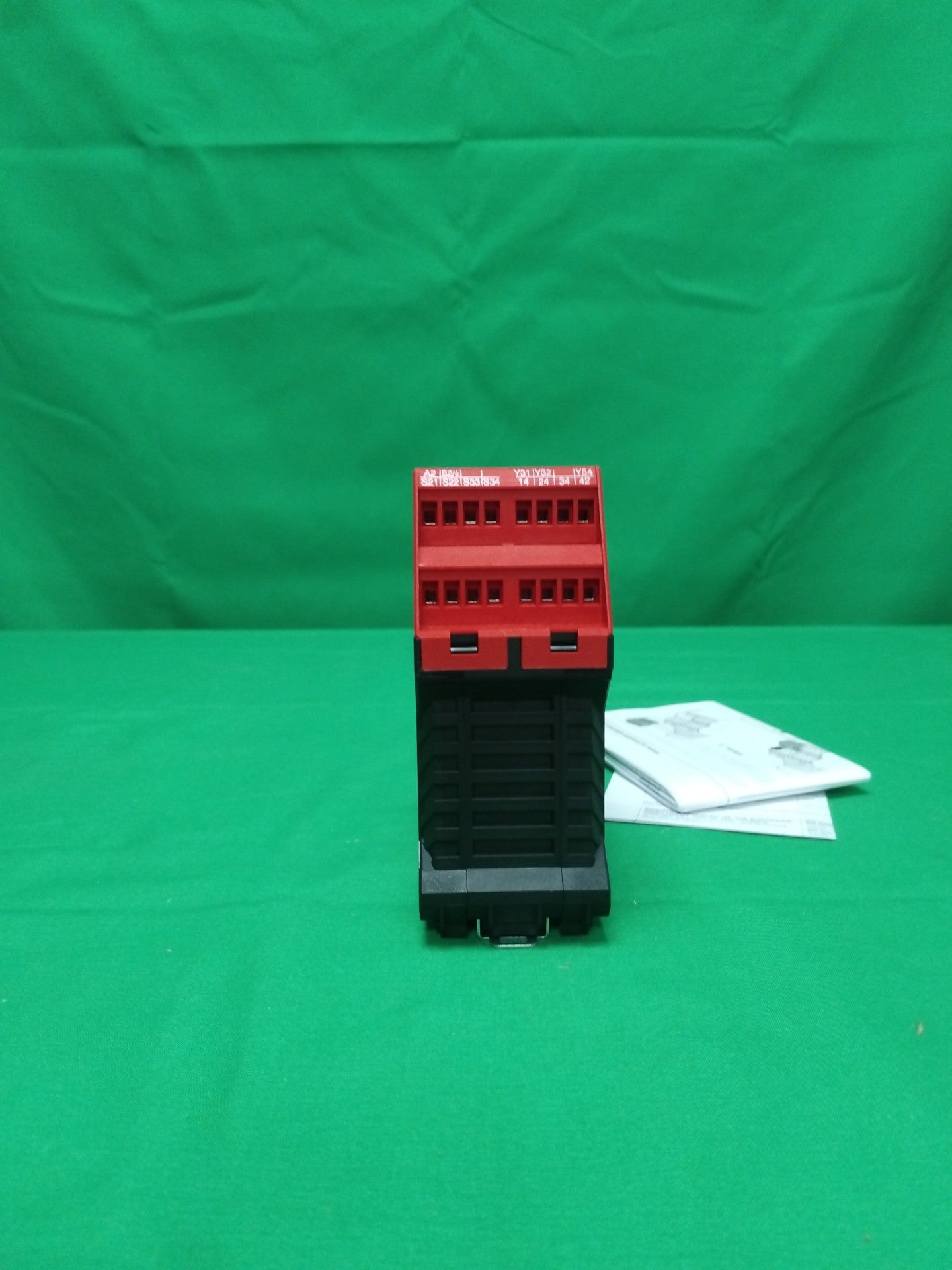Schneider-Electric XPSAK361144 XPSAK361144