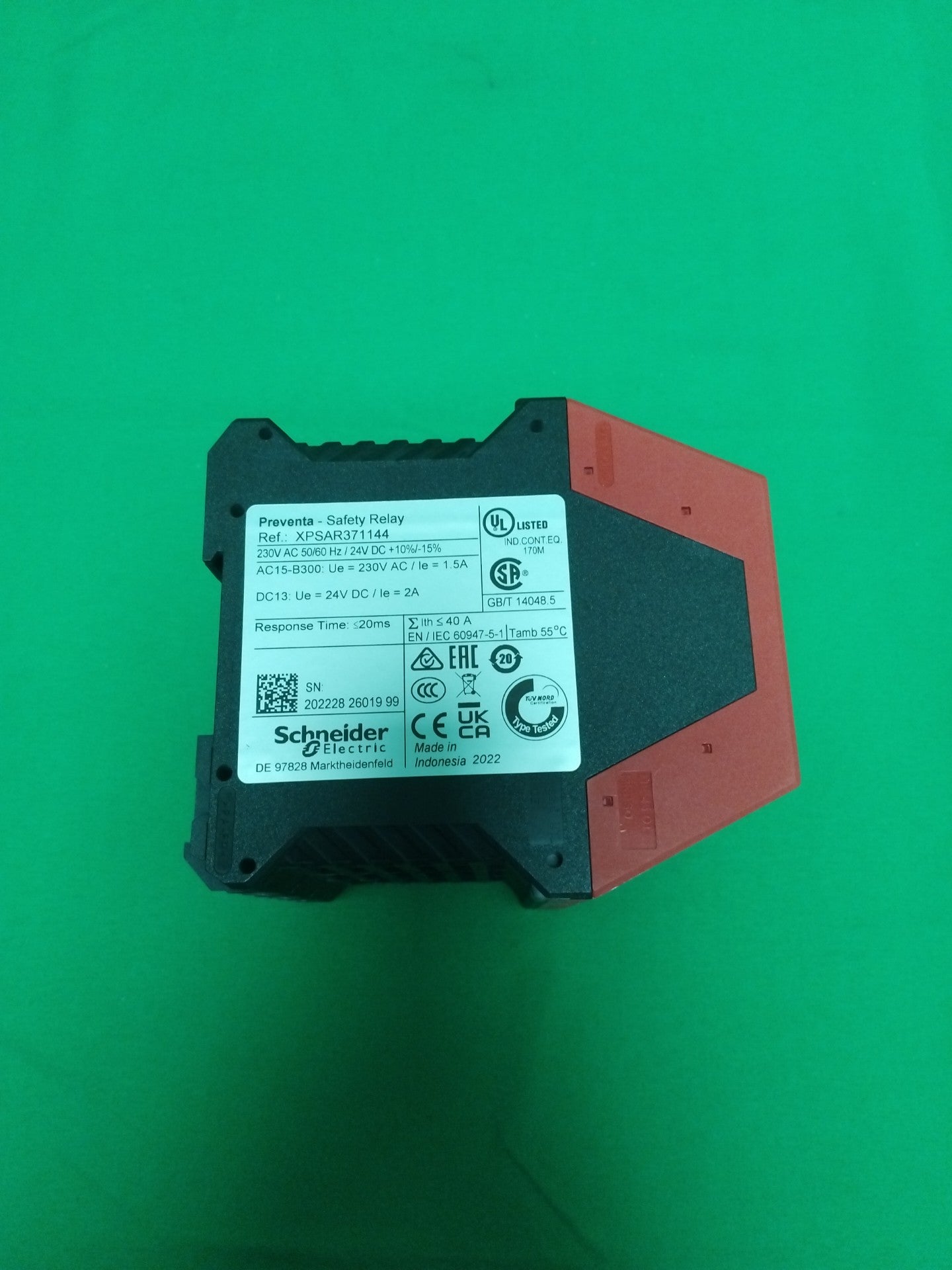 Schneider-Electric XPSAR371144 XPSAR371144