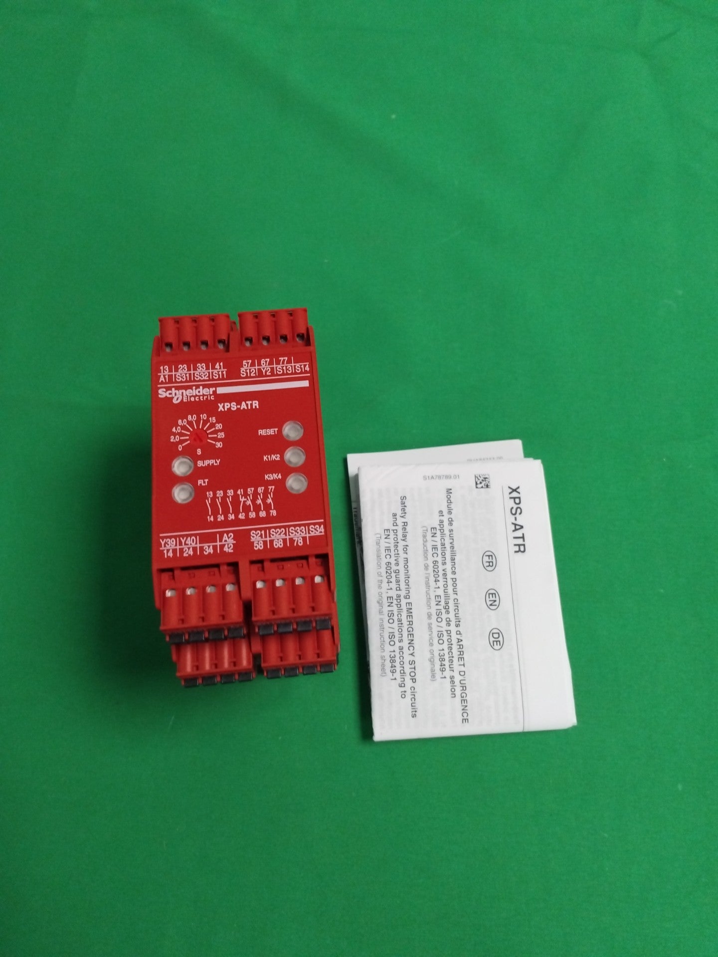 Schneider-Electric XPSATR39530C XPSATR39530C