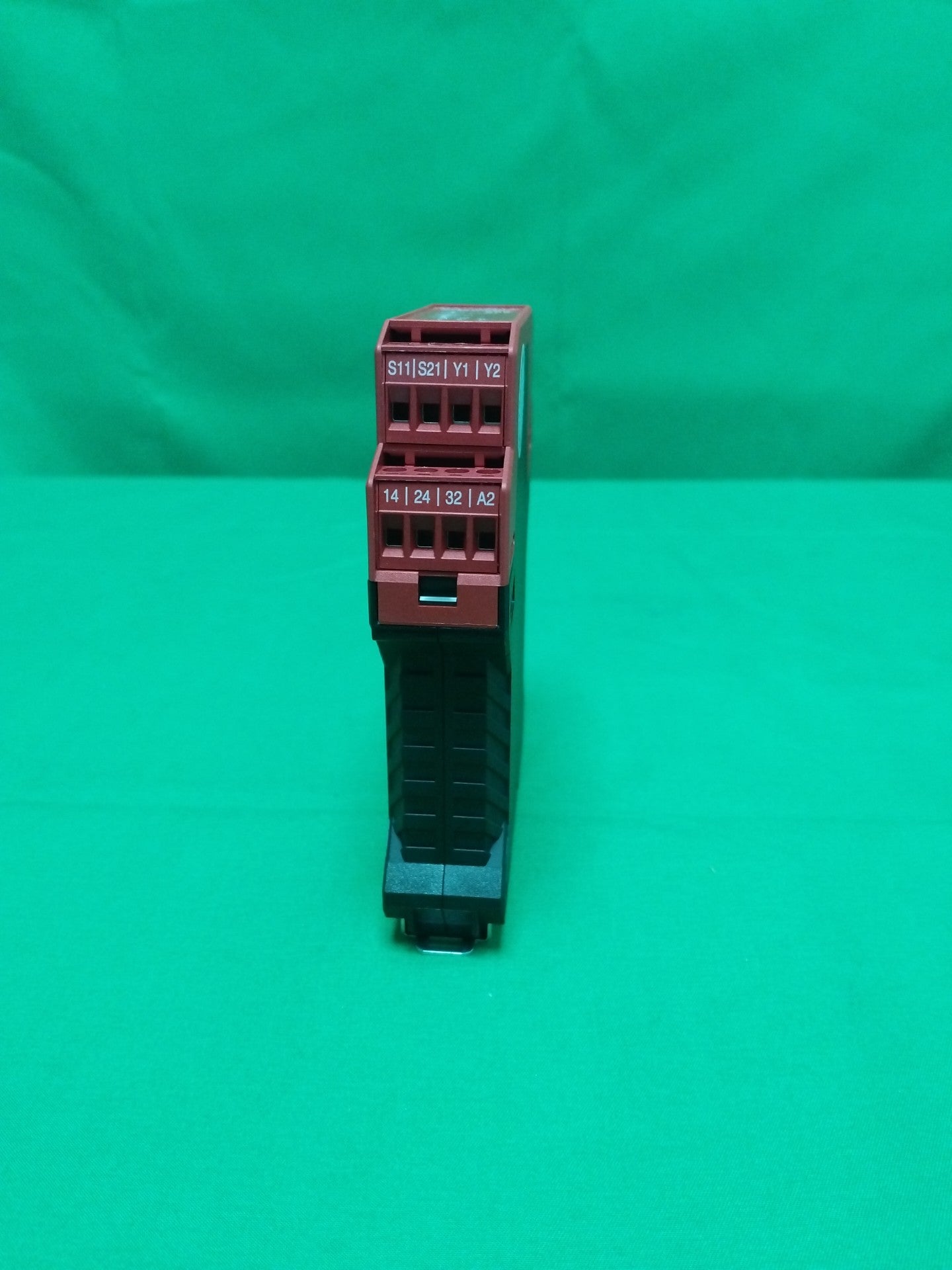 9481