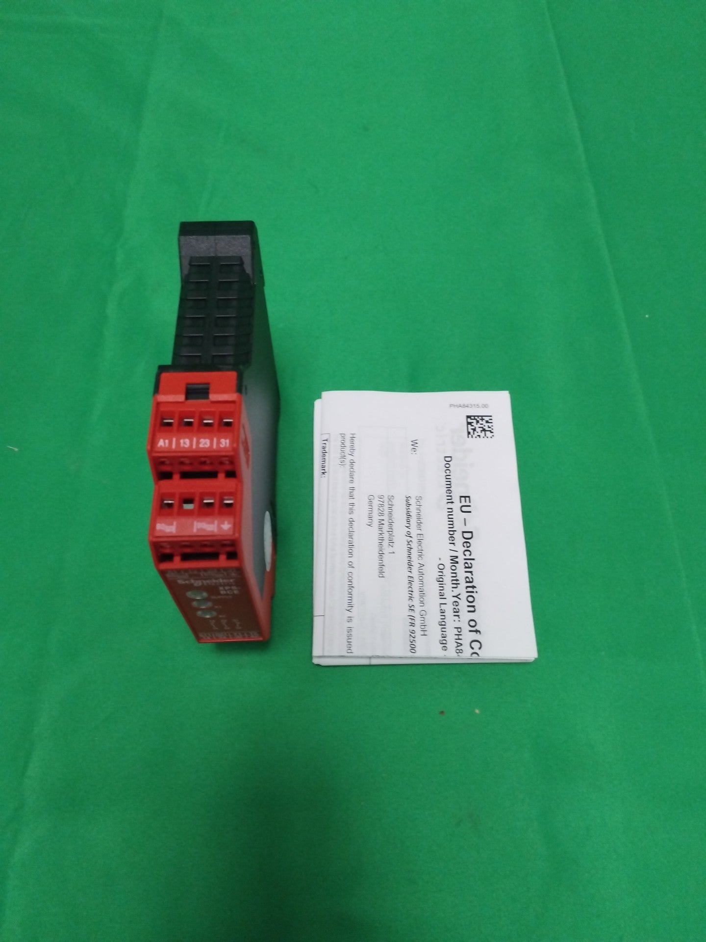 Schneider-Electric XPSBCE3710P XPSBCE3710P