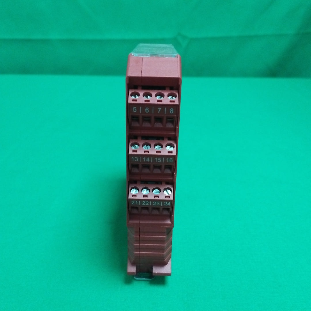 14758