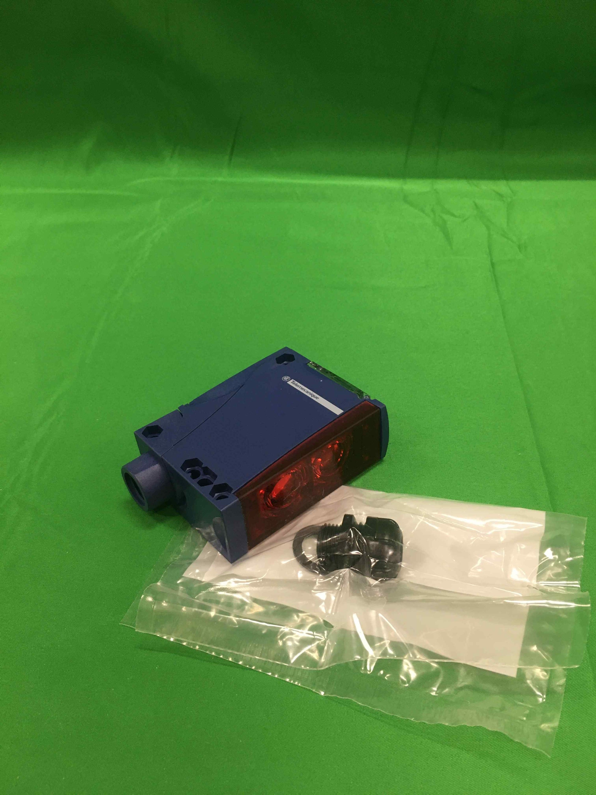 Telemecanique XUX5APANT16