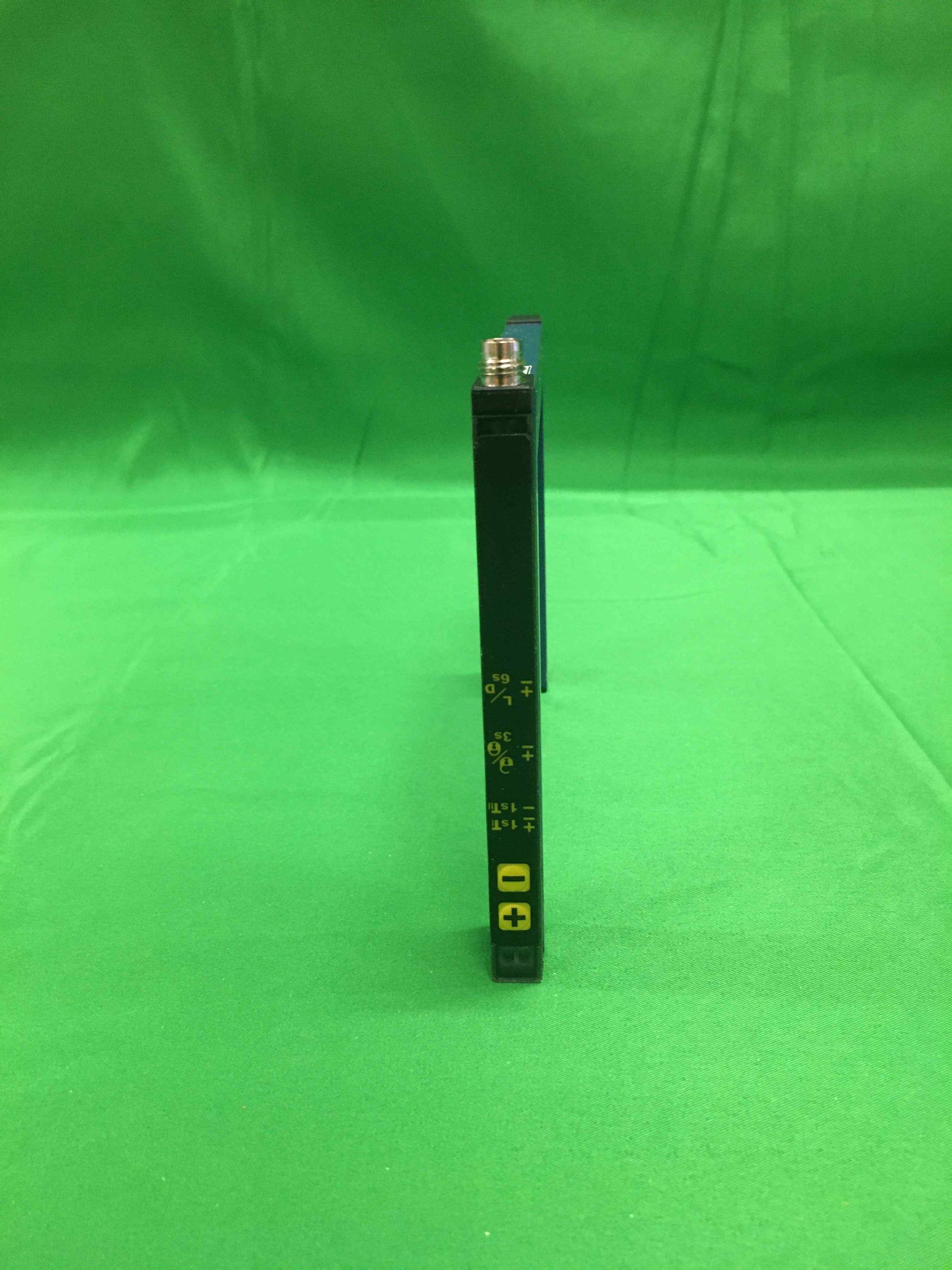 Telemecanique XUYFALNEP100120