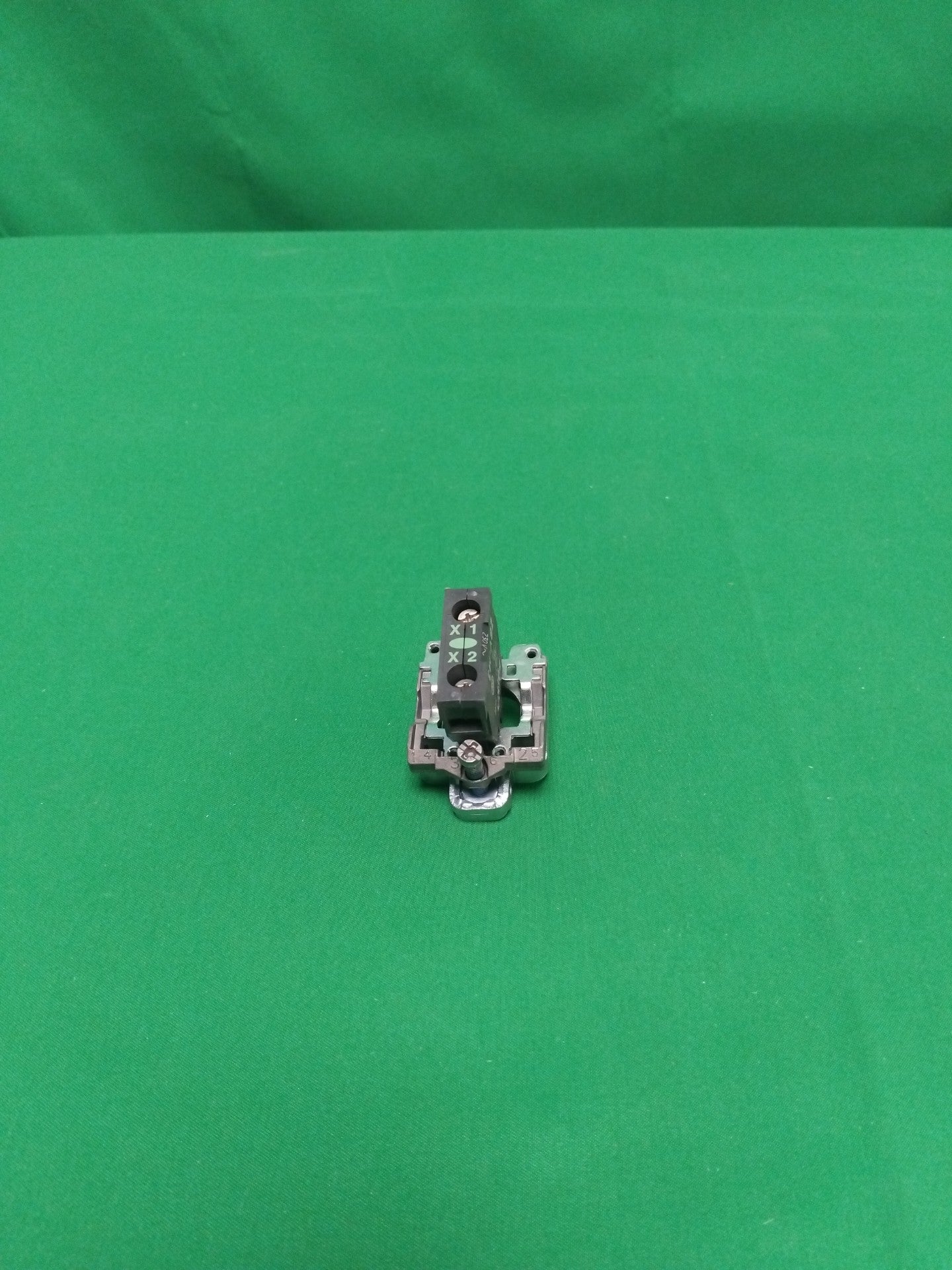 Schneider-Electric ZB4BVM3 ZB4BVM3
