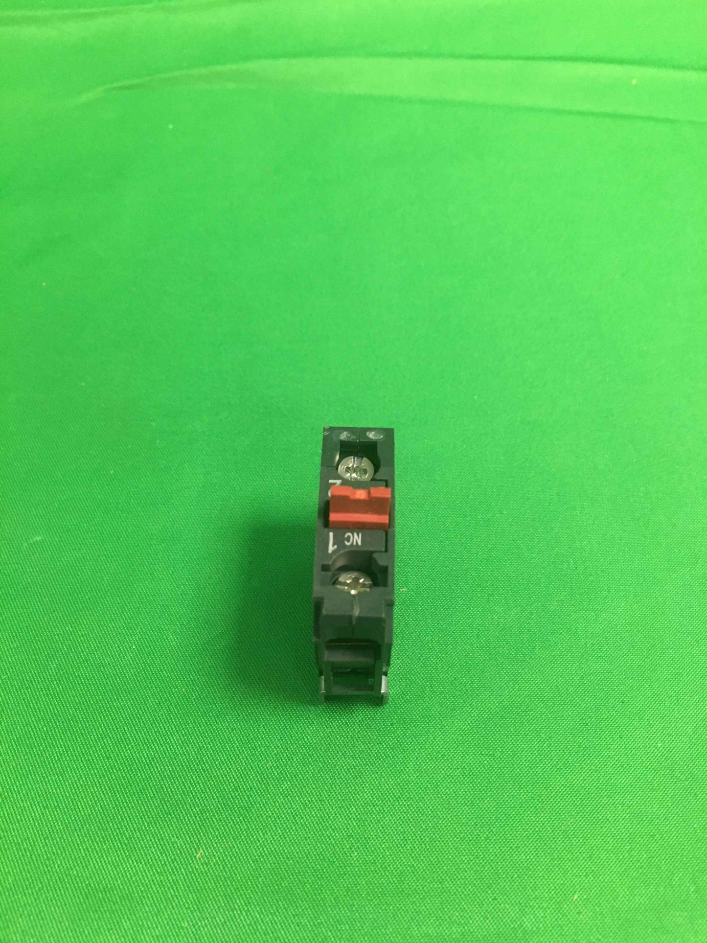 Schneider-Electric ZEN-L1121 ZENL1121 WITHOUT ORIGINAL PACKAGING(10 UNITS)