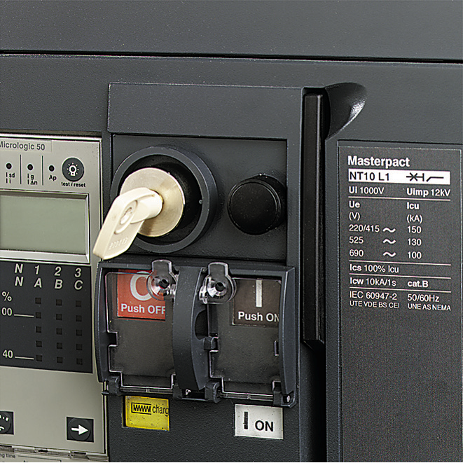 Schneider Electric-47512-ComPact NS - MasterPact NT- Bouton poussoir de fermeture électrique BPFE