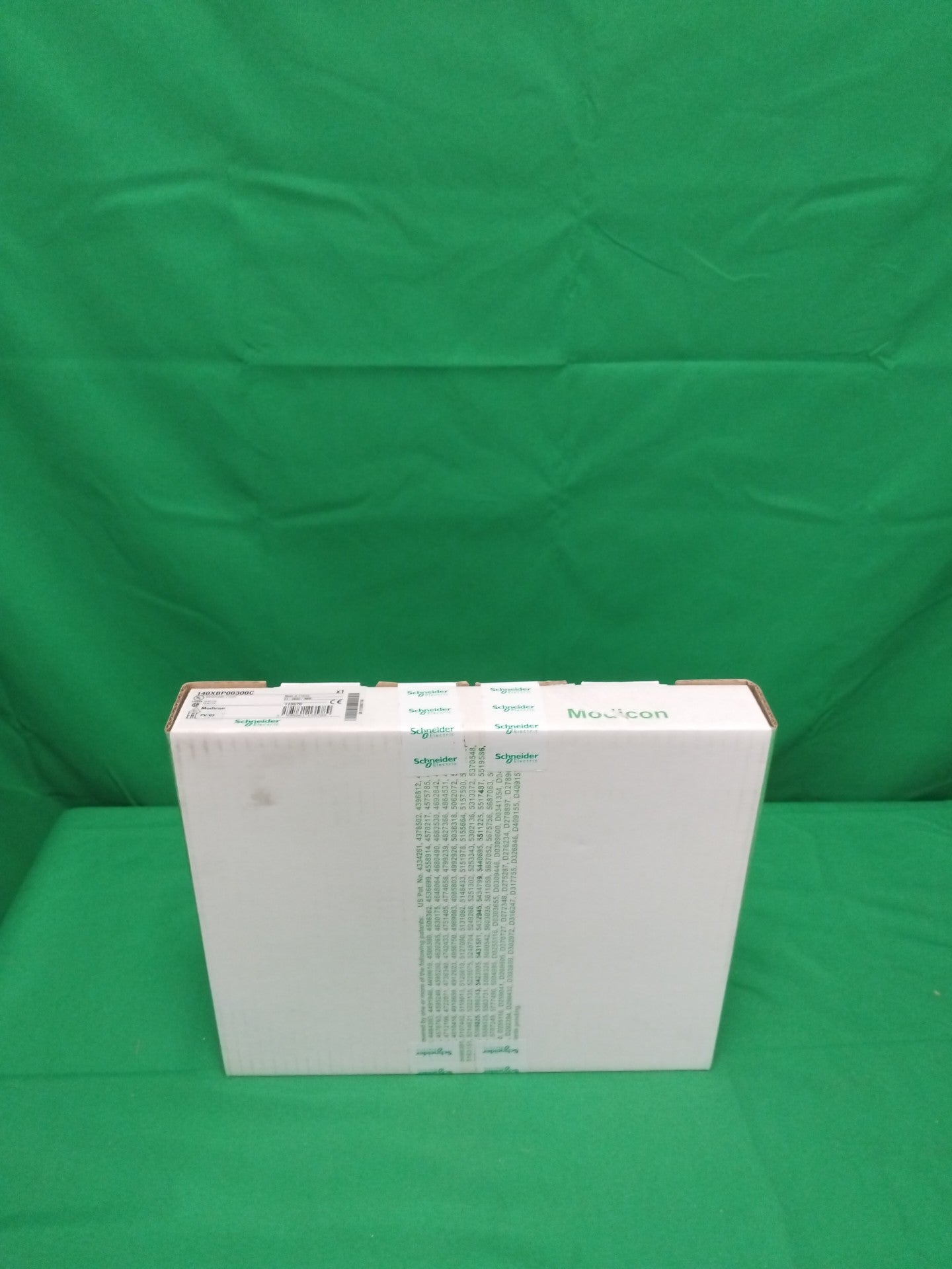 Schneider-Electric 140XBP00300C 140XBP00300C SEALED
