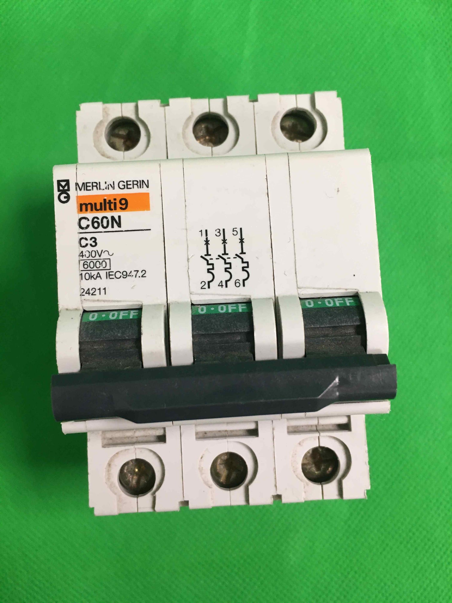 Merlin Gerin-24211/24211