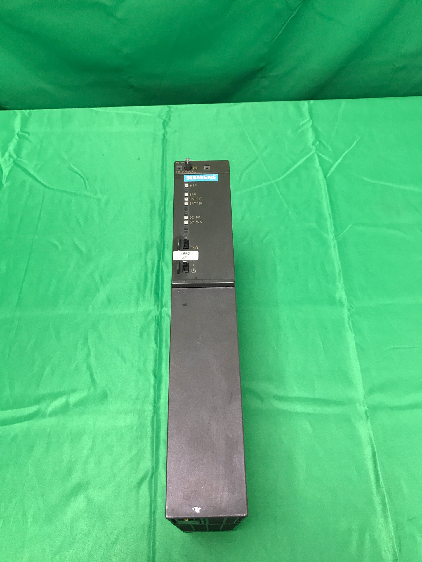 6910