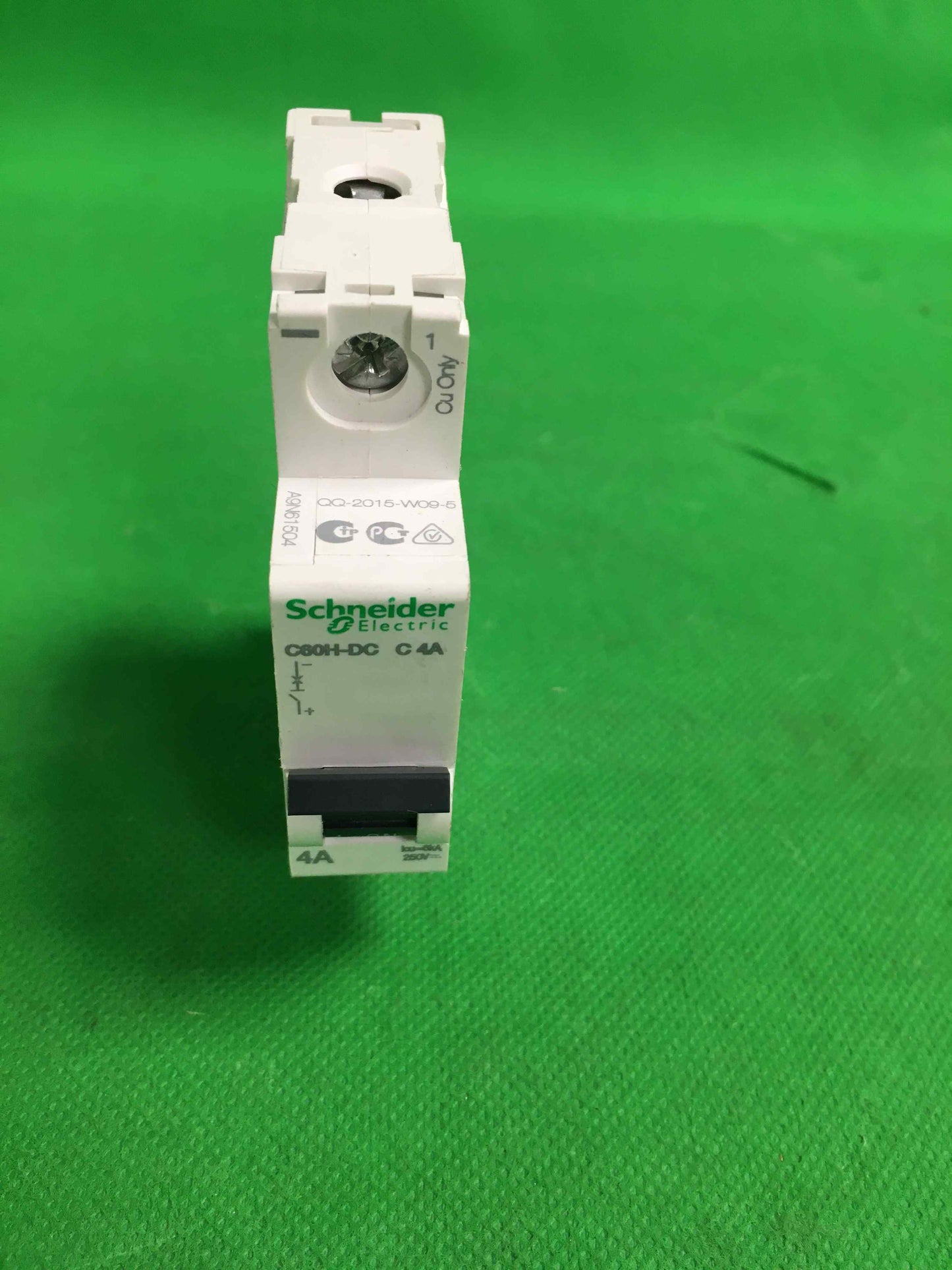 Schneider Electric-A9N61504/A9N61504