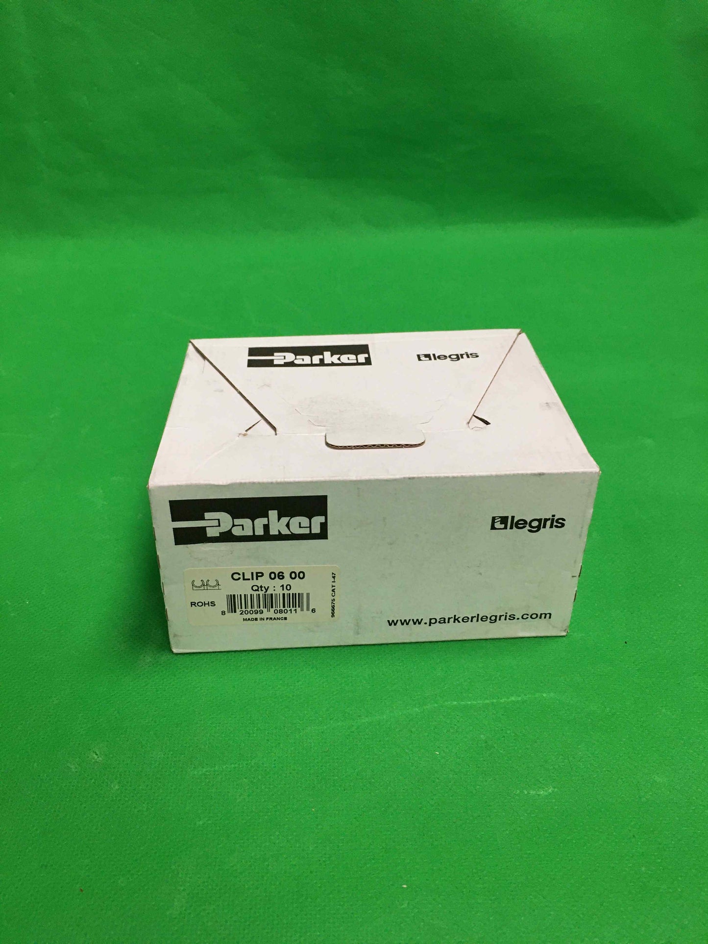 Parker-CLIP 06 00